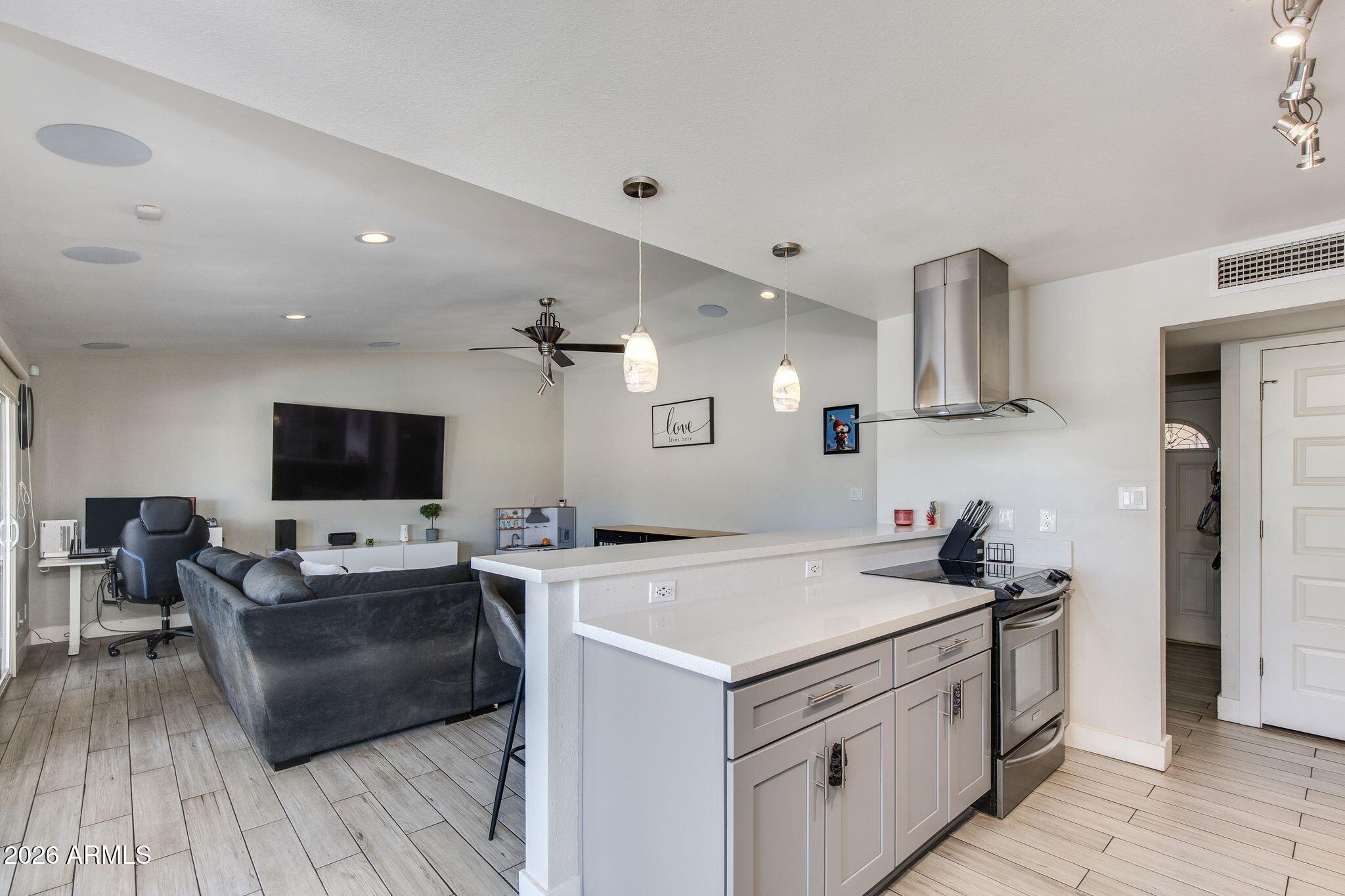 3608 E JANICE Way
