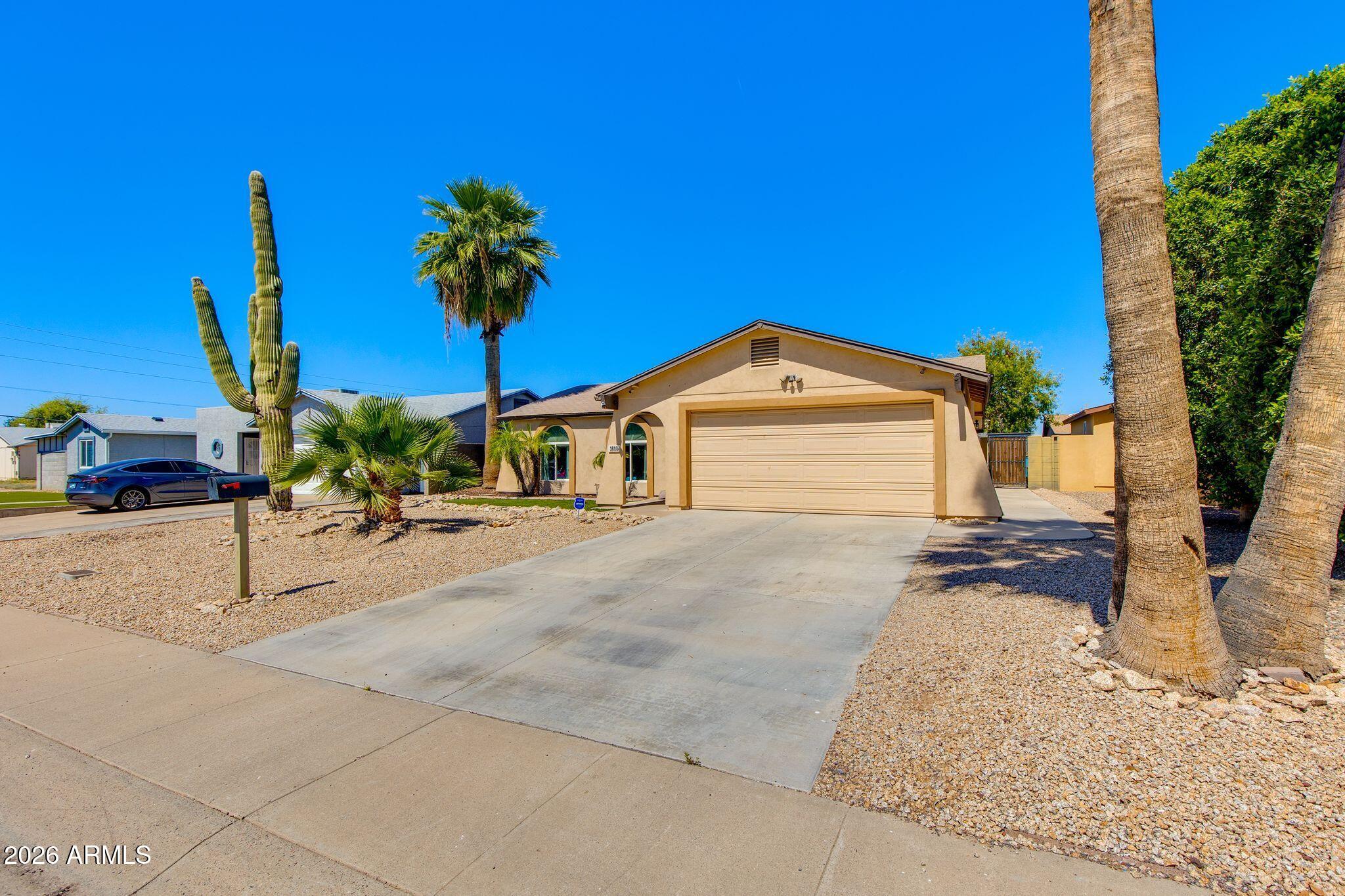 3608 E JANICE Way