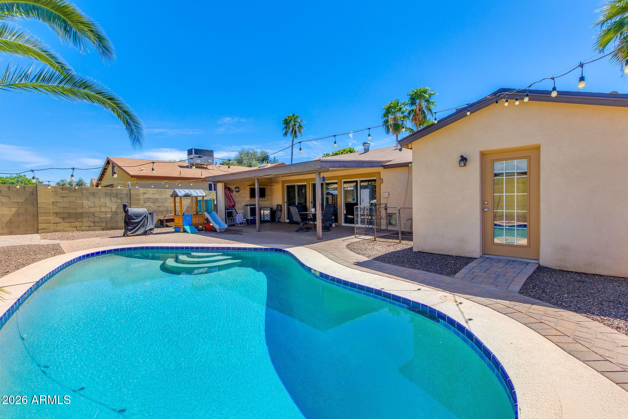 3608 E JANICE Way