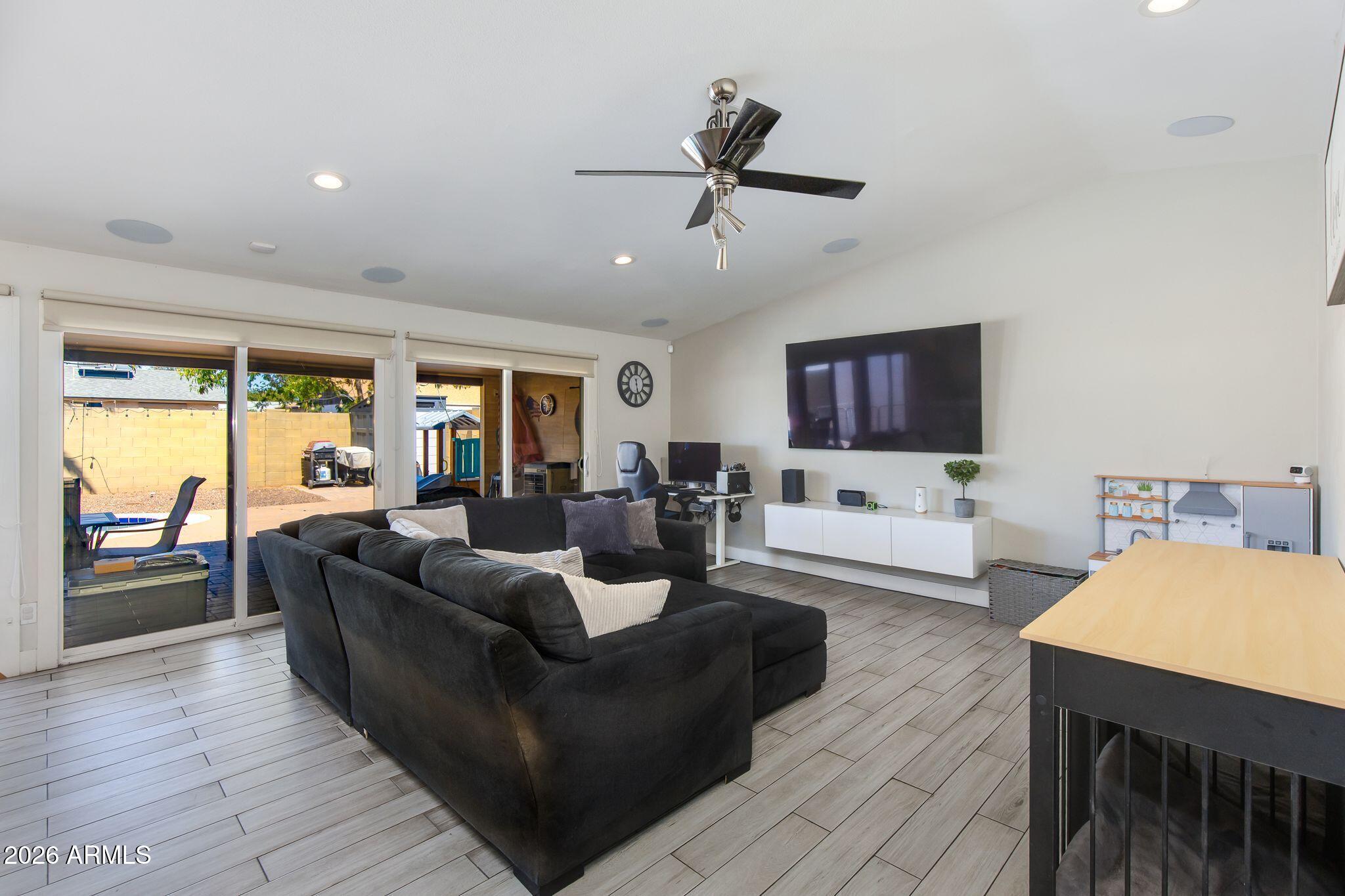 3608 E JANICE Way