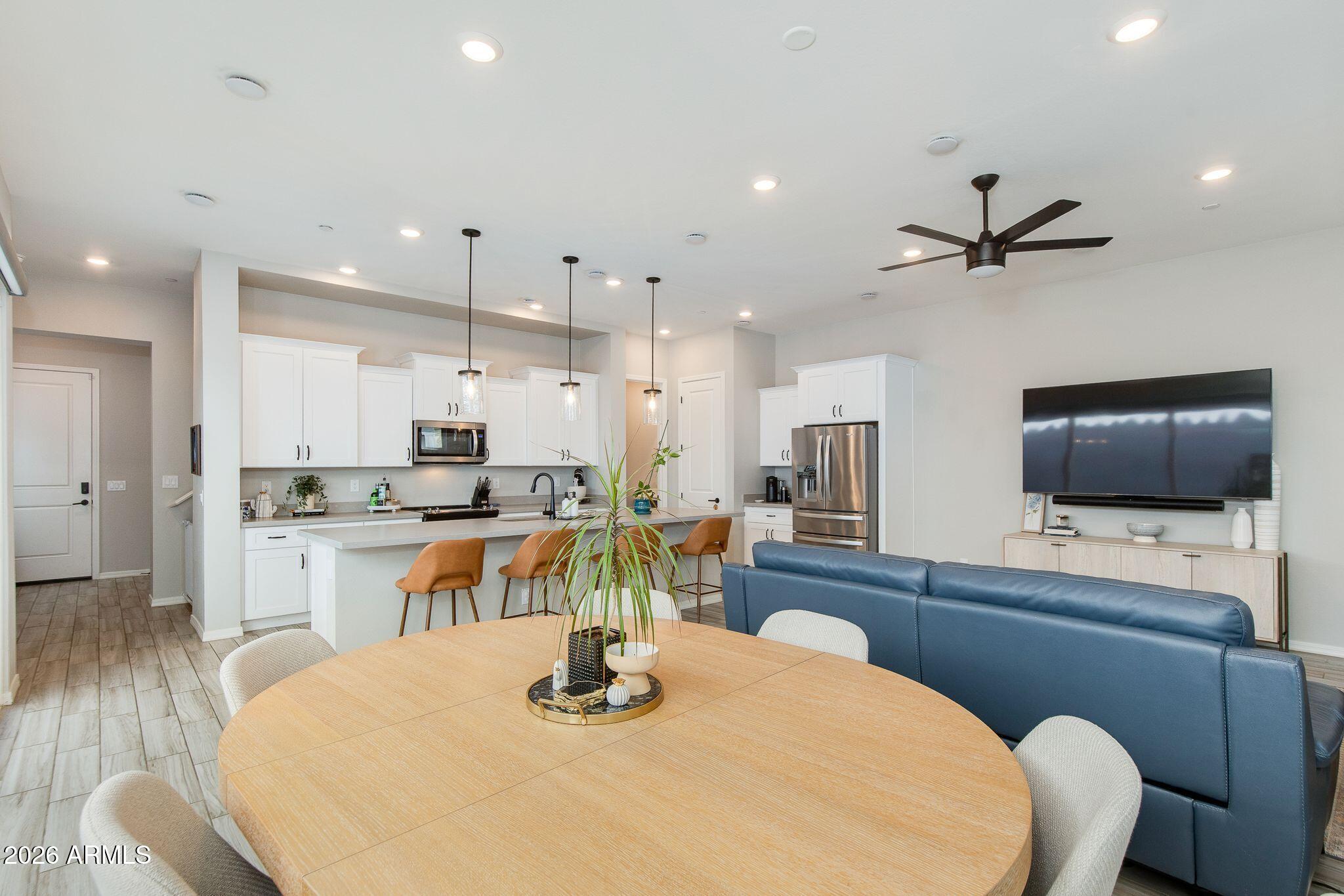 169 E BALSAM Drive