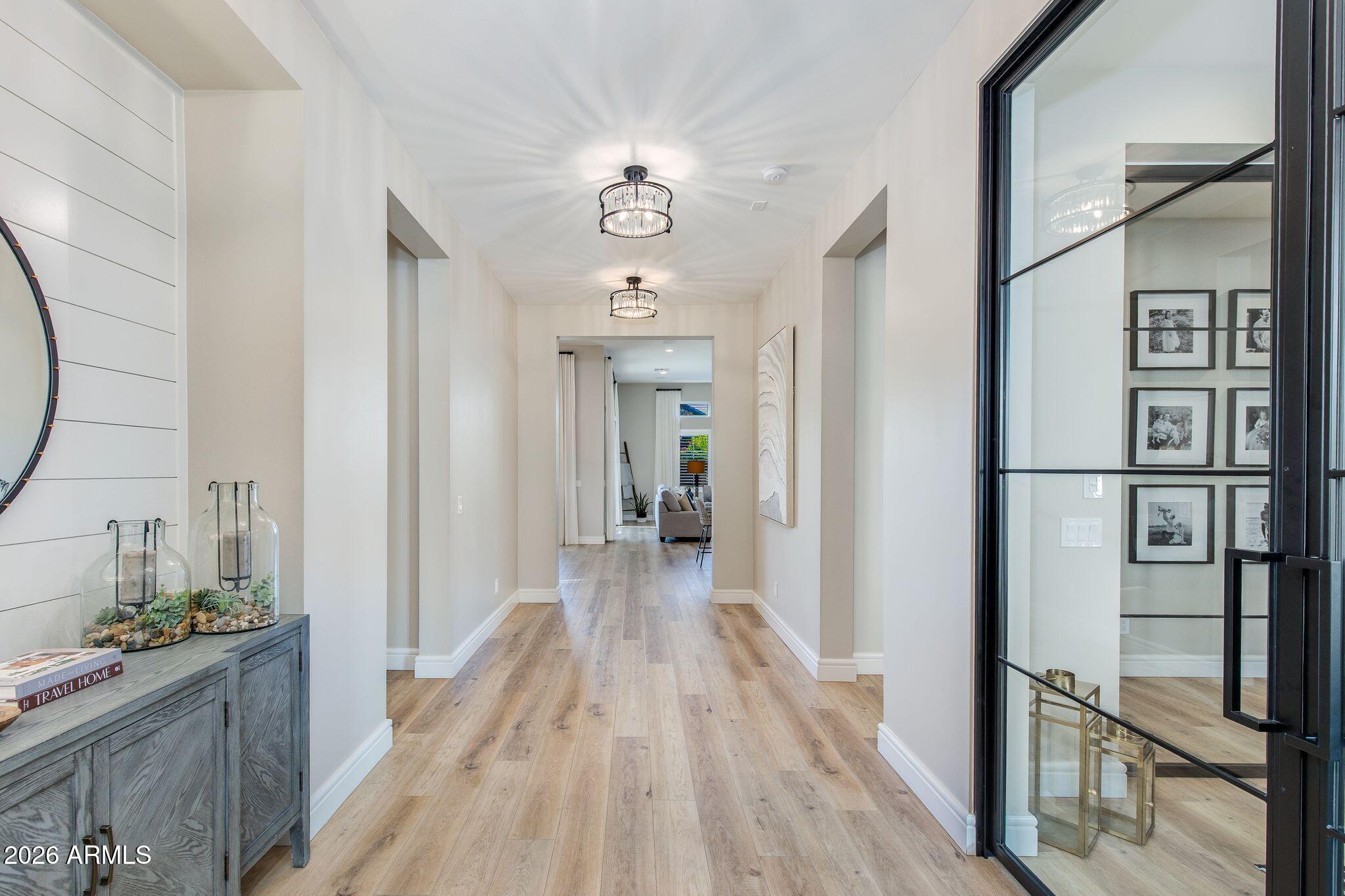 2766 E BONANZA Court
