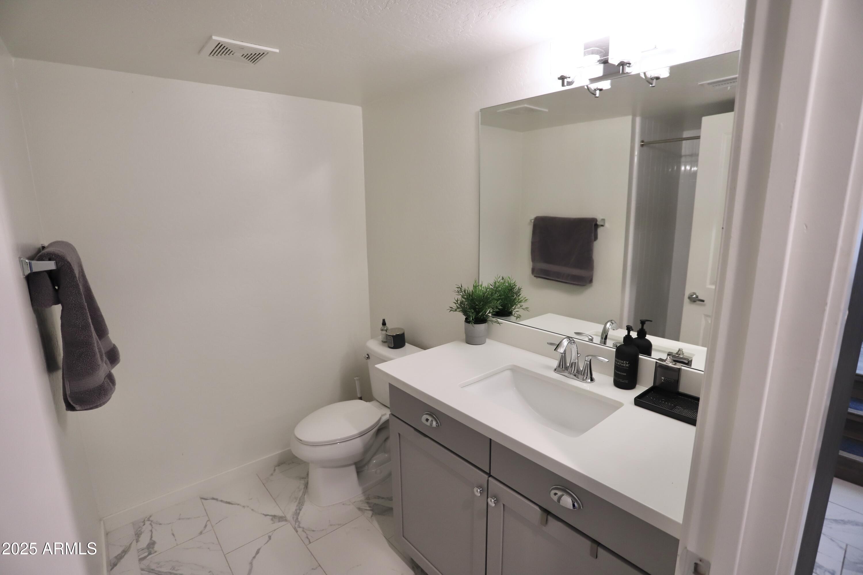 2315 N 52nd Street Unit 124