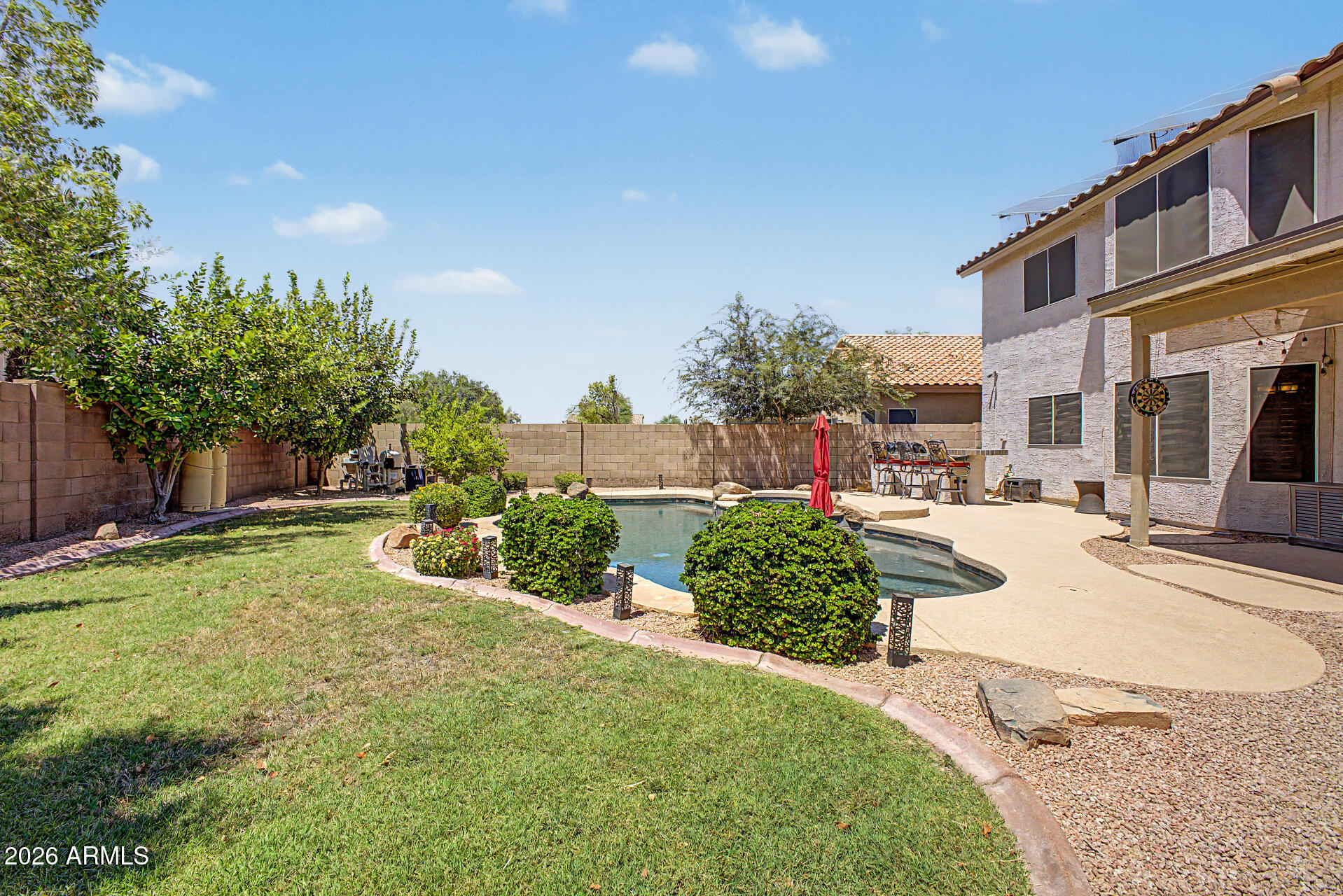 1172 N WOODSIDE Court