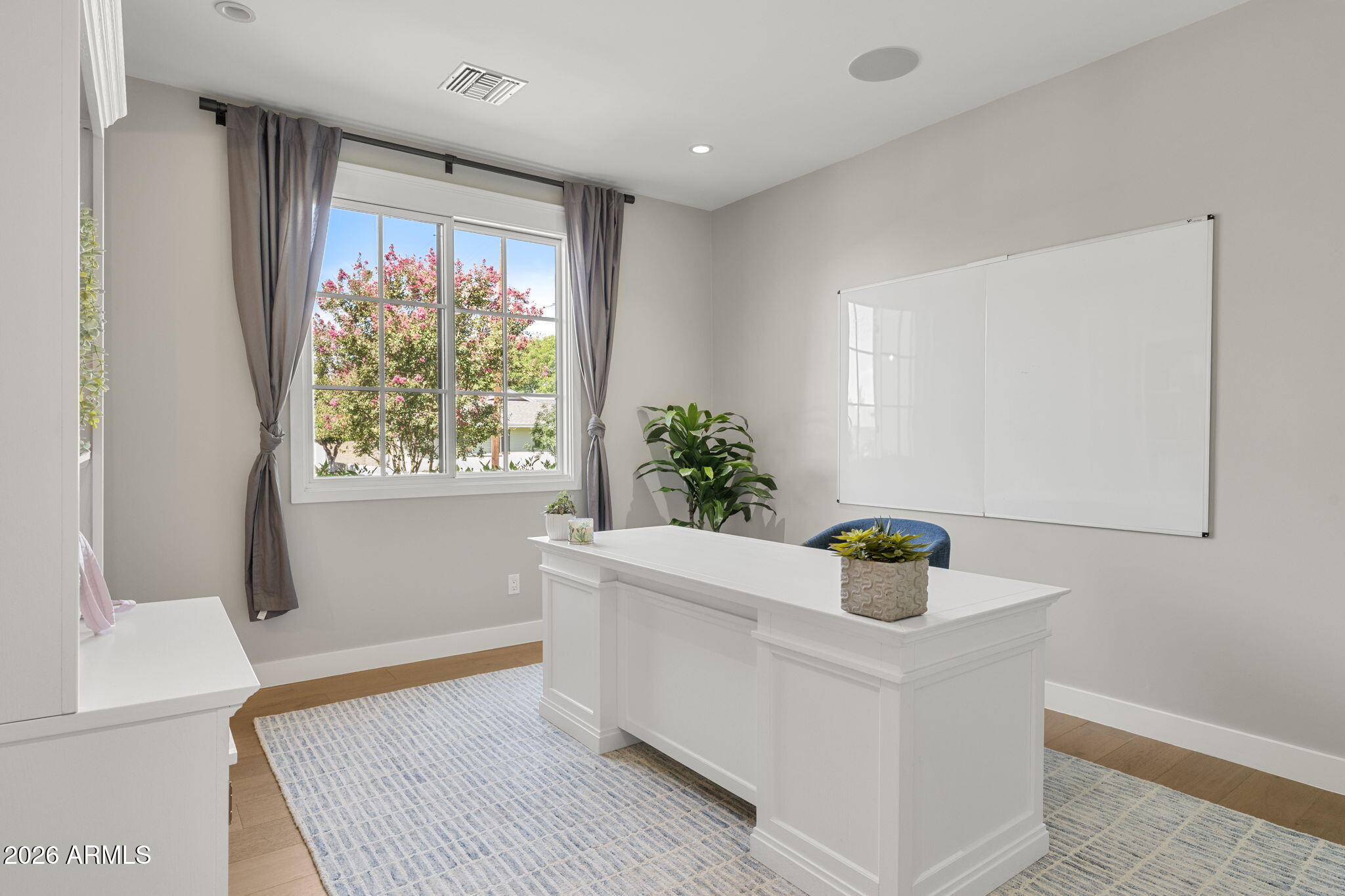 4526 E CALLE TUBERIA