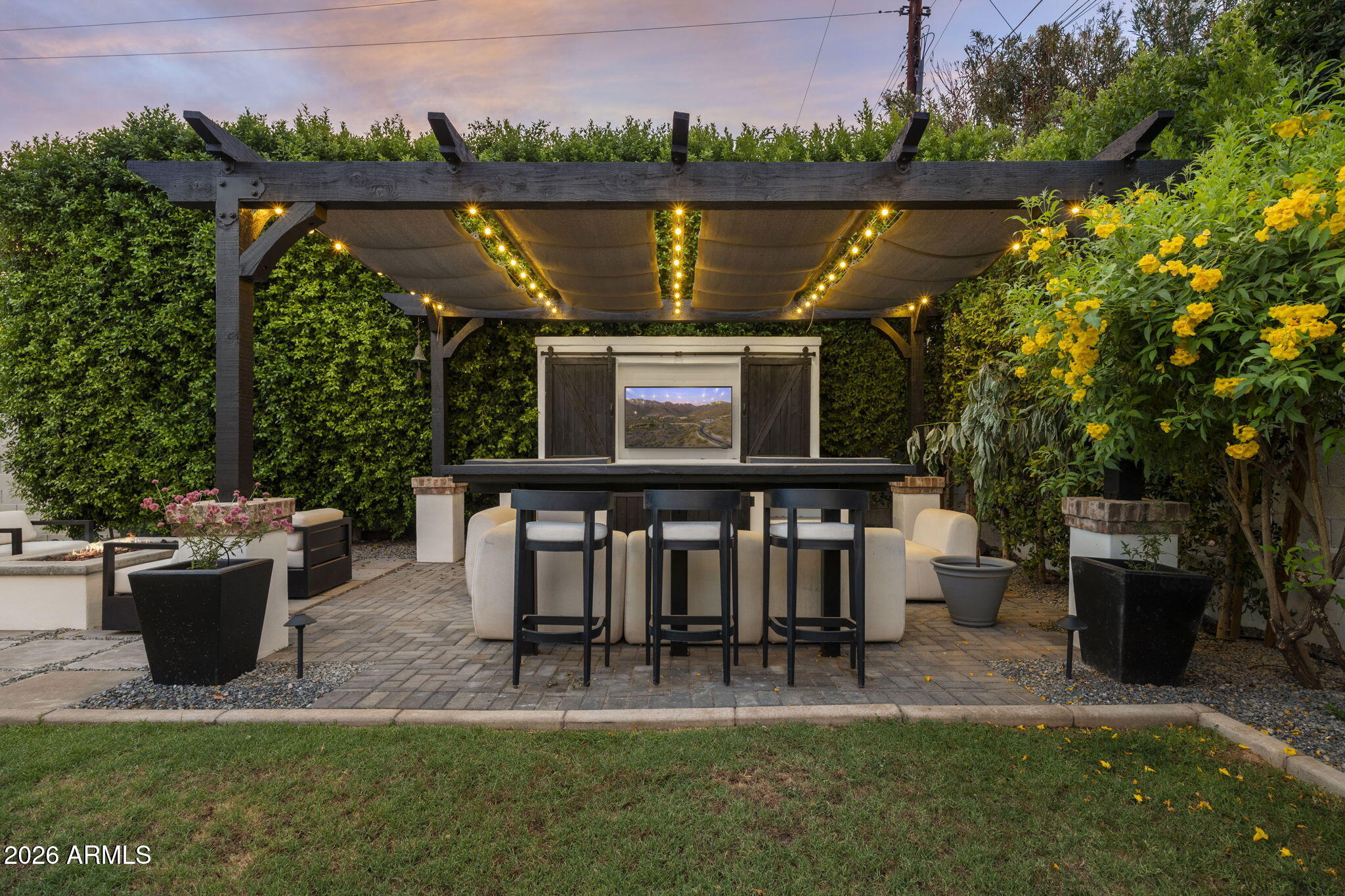 4526 E CALLE TUBERIA