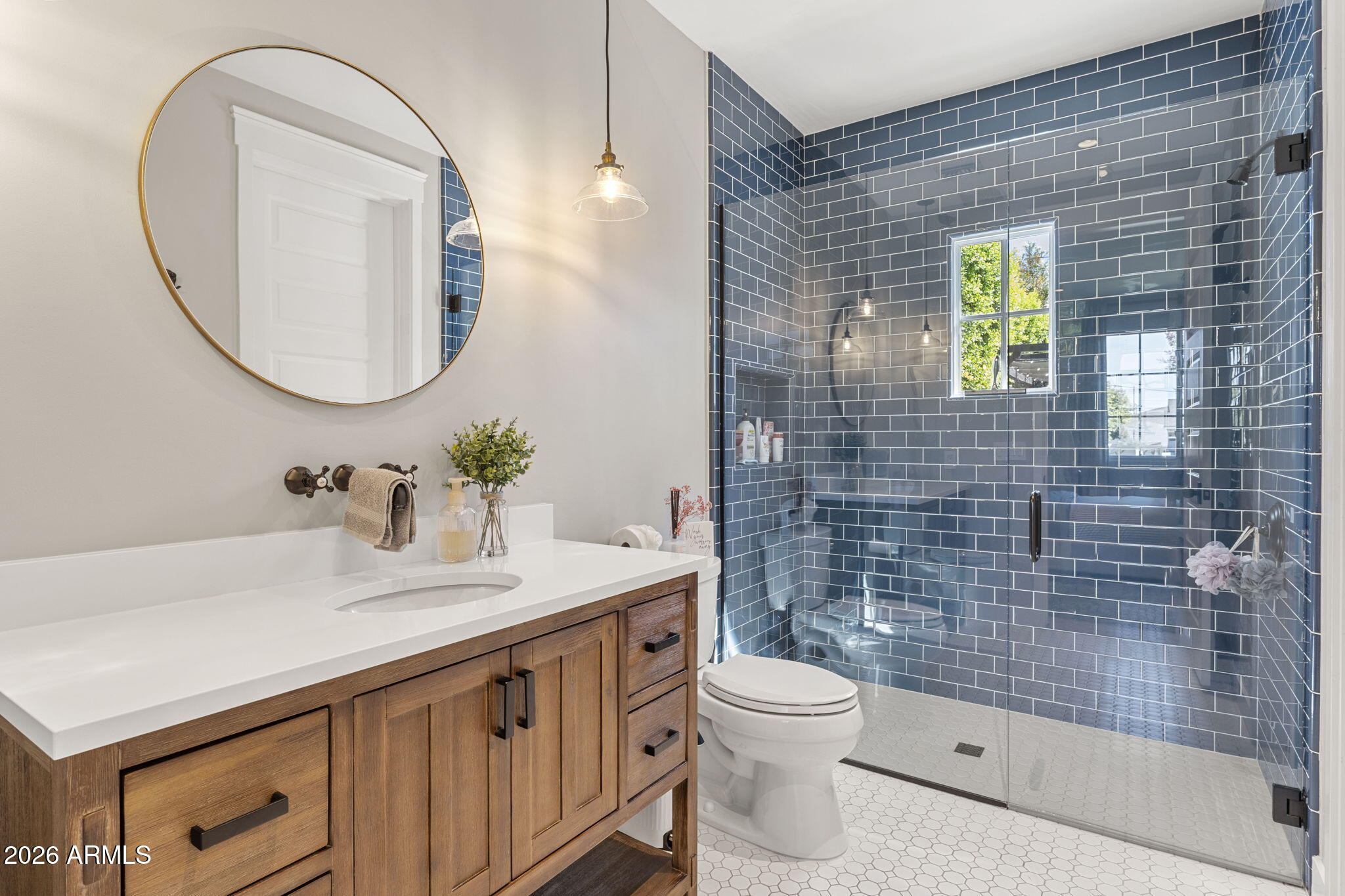 4526 E CALLE TUBERIA