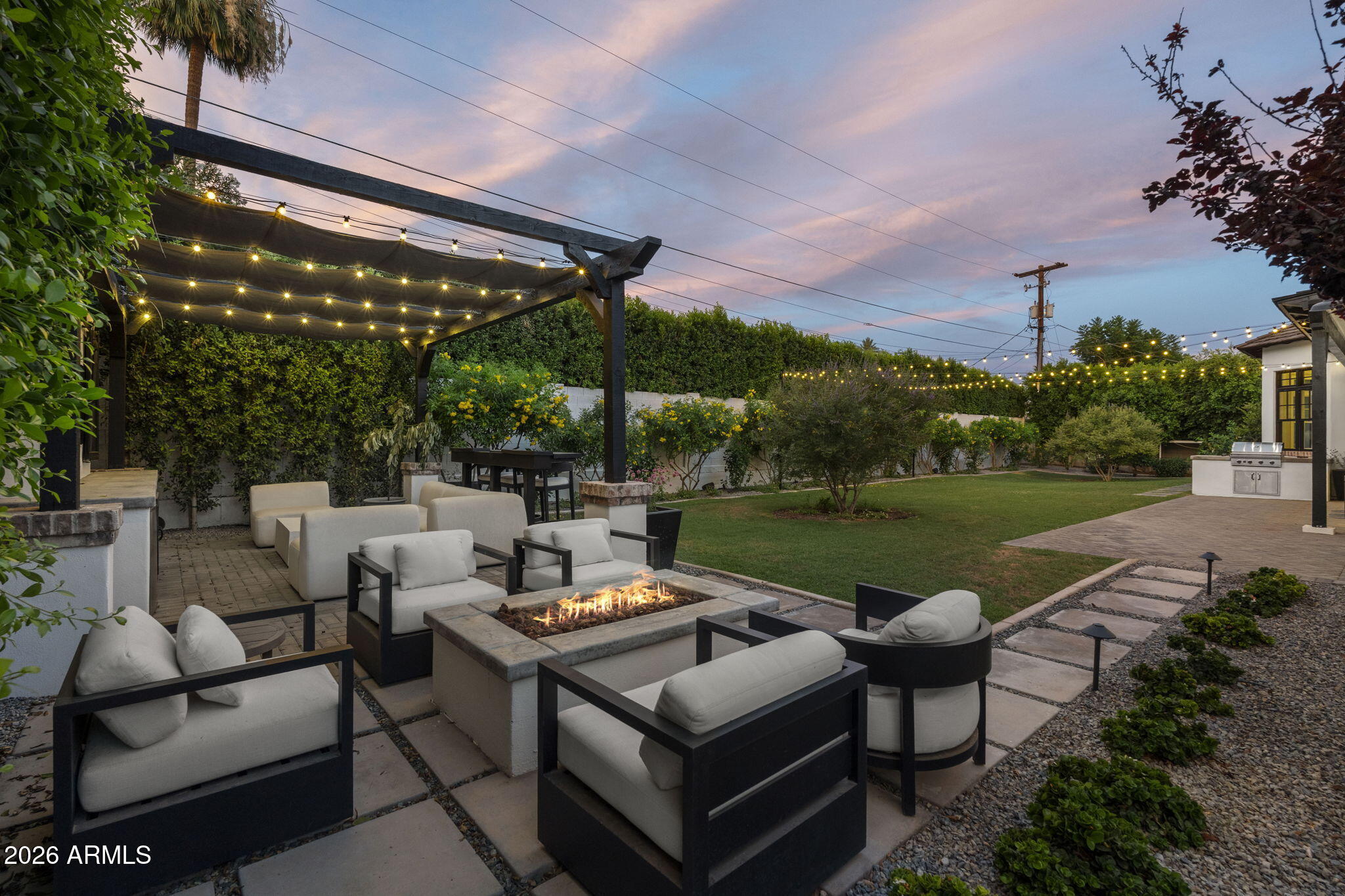 4526 E CALLE TUBERIA
