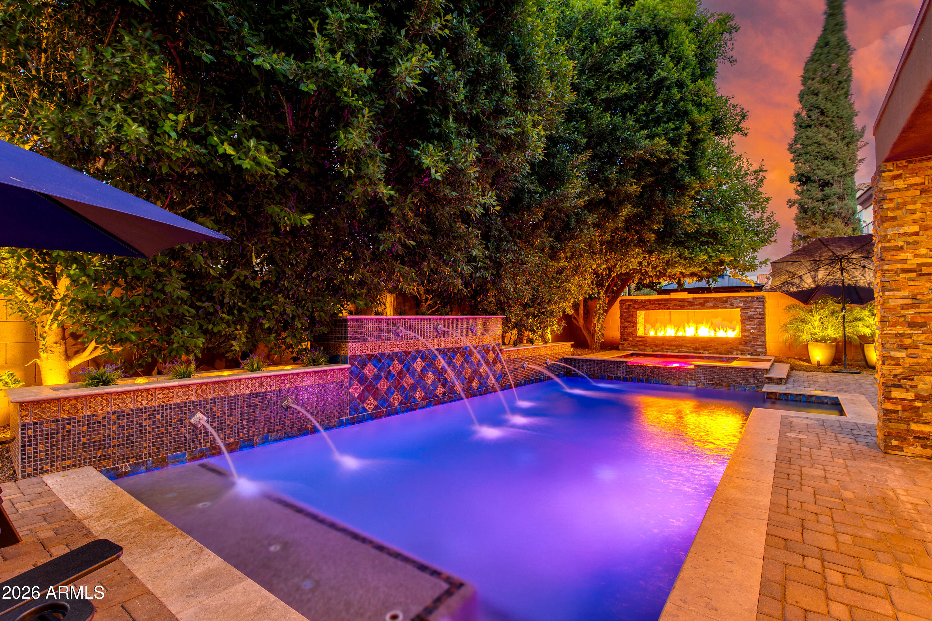 904 E MEAD Drive