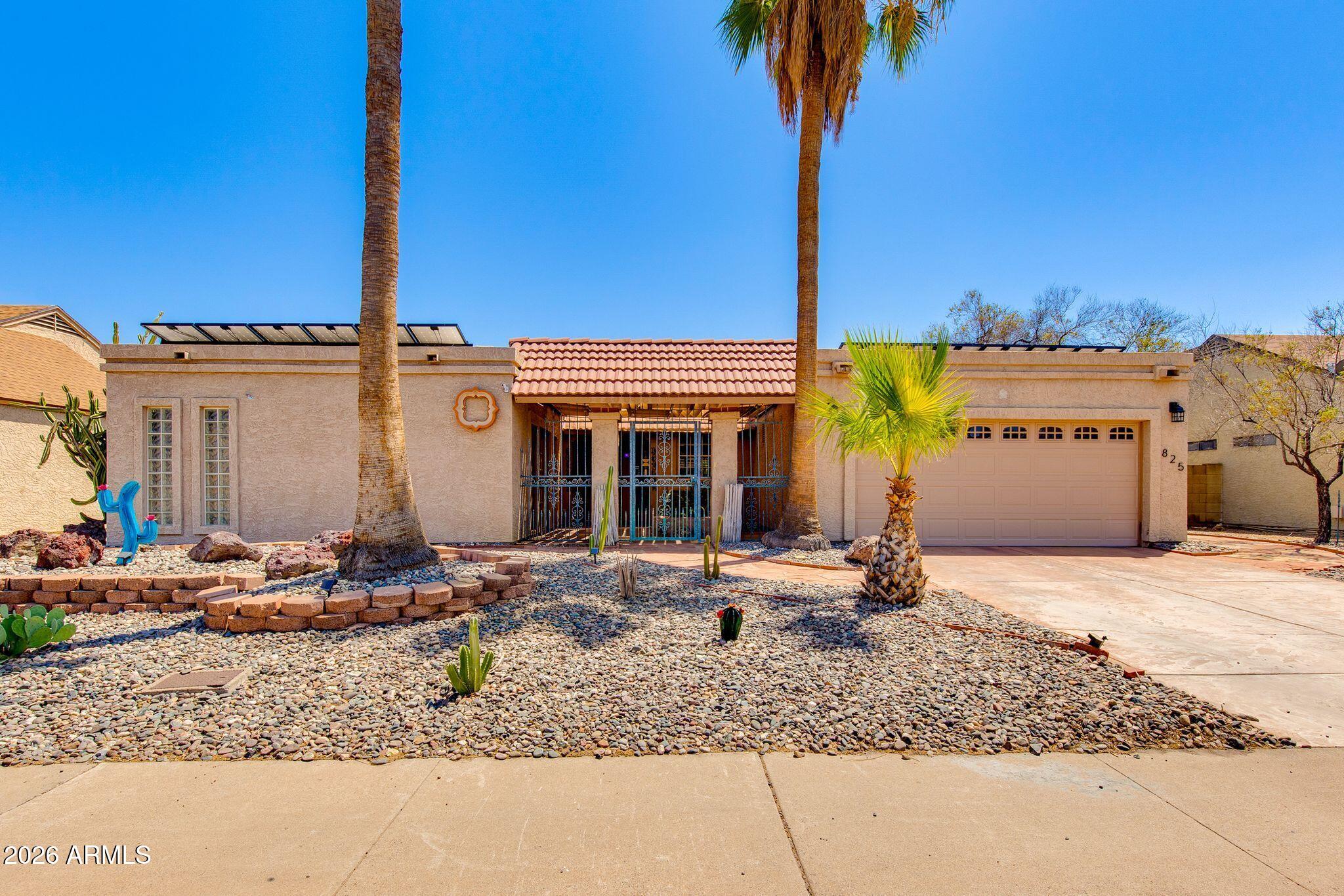 825 E PIUTE Avenue