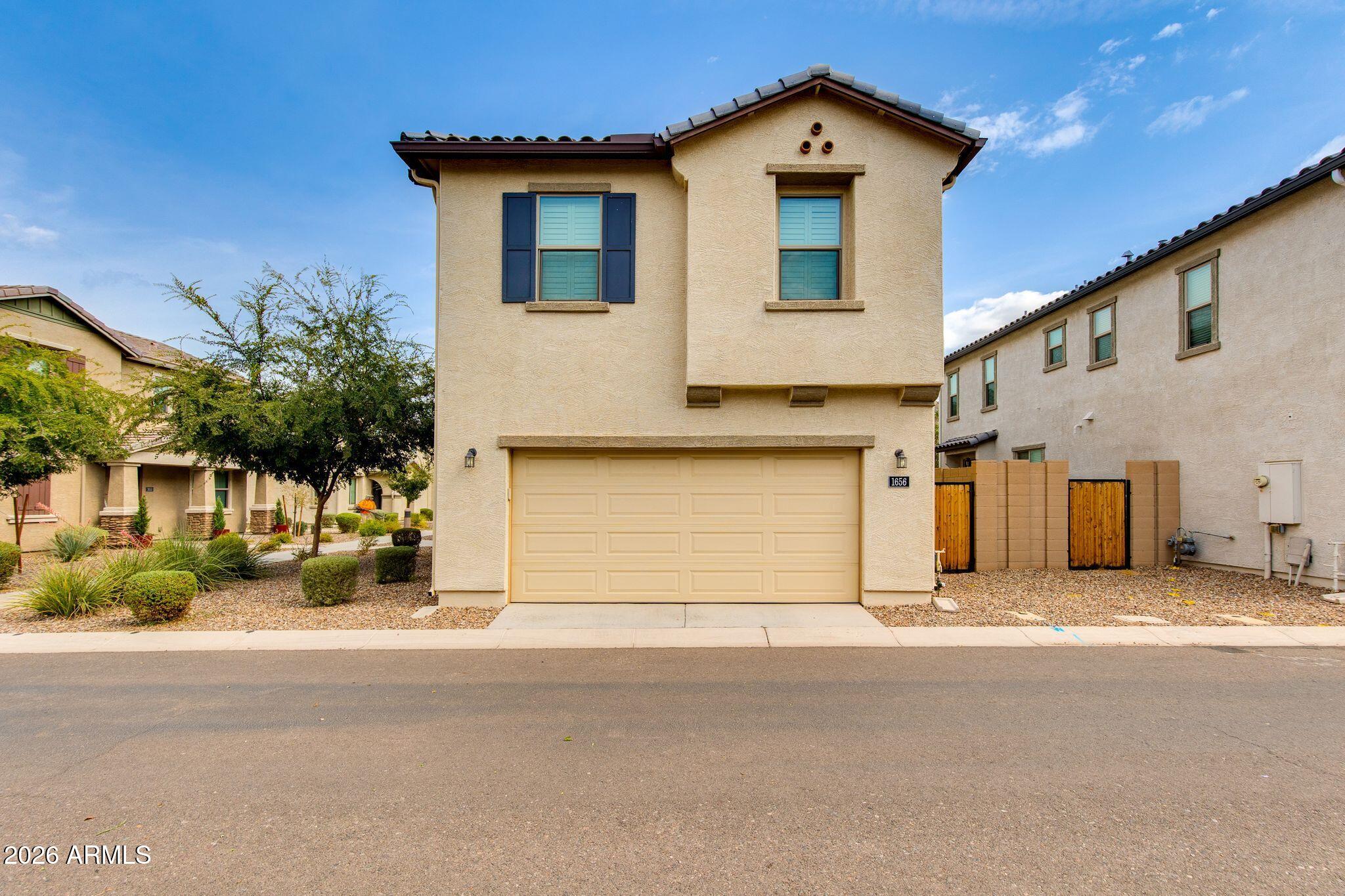1656 S 82ND Way