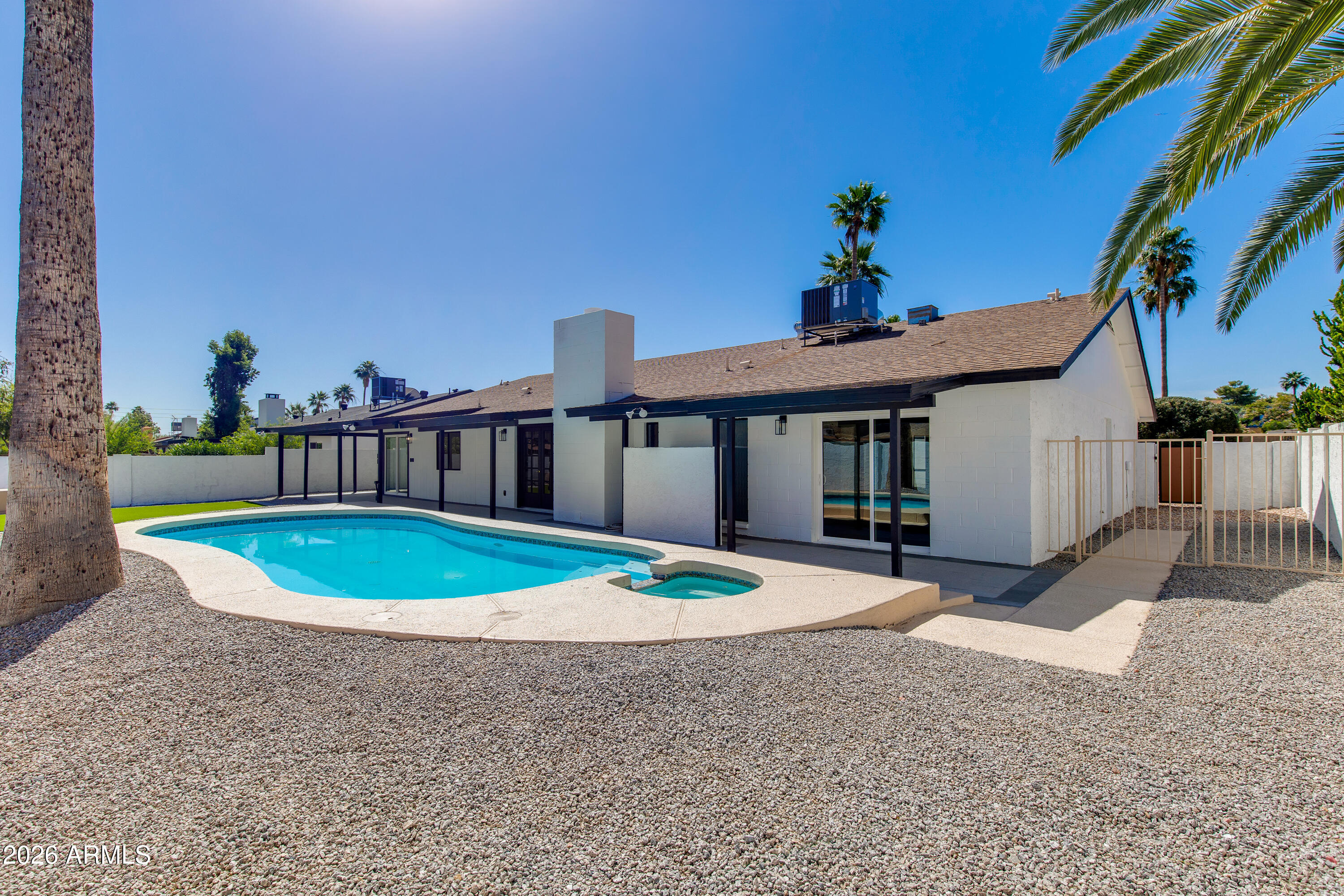 2324 E CORTEZ Street