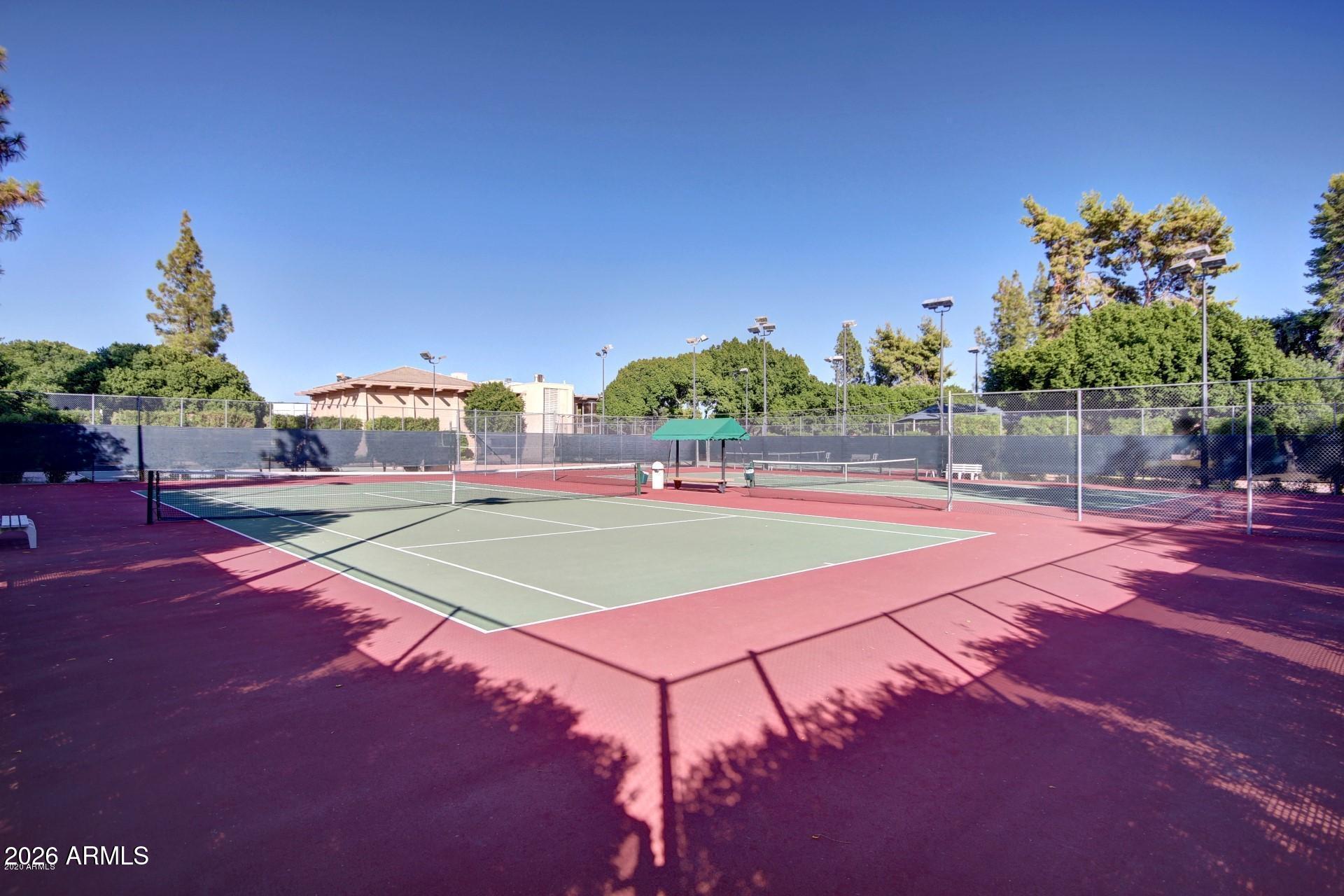 1204 E STEAMBOAT BEND Drive