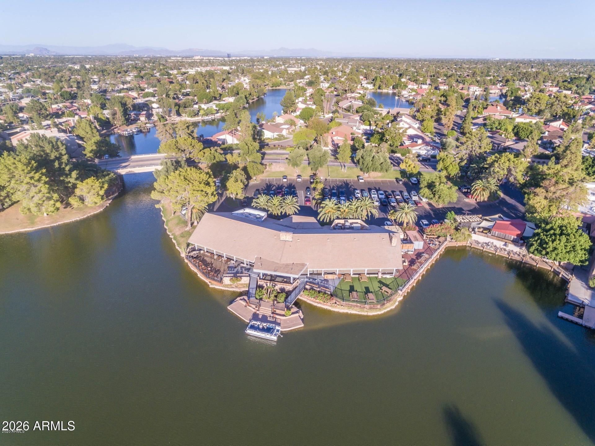 1204 E STEAMBOAT BEND Drive
