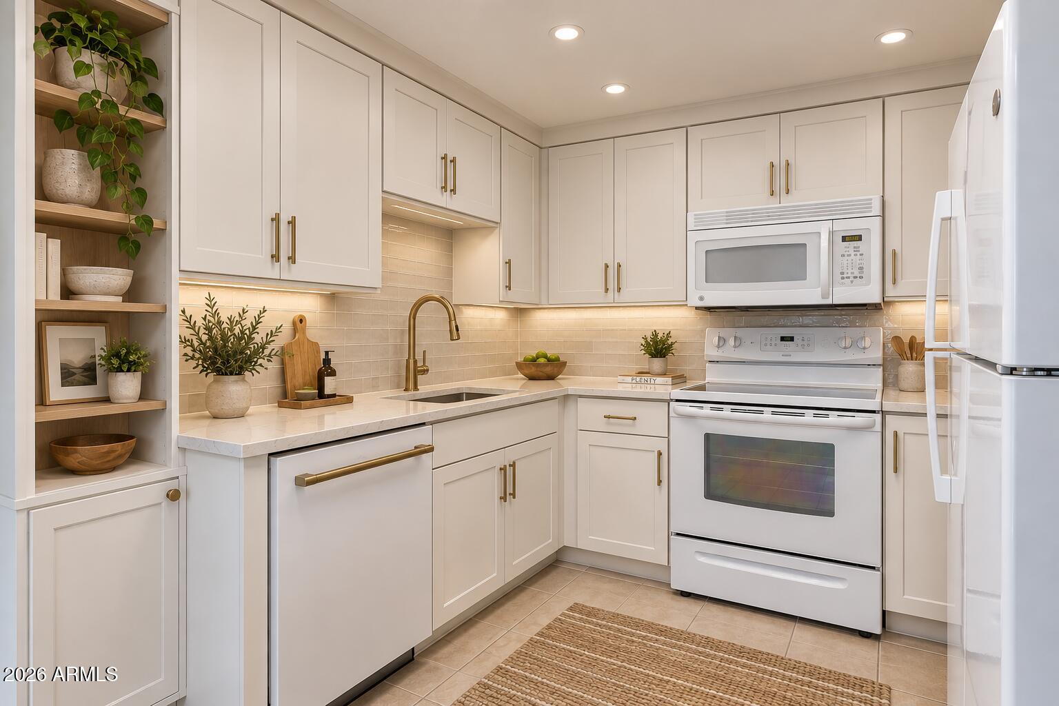 7960 E CAMELBACK Road 204