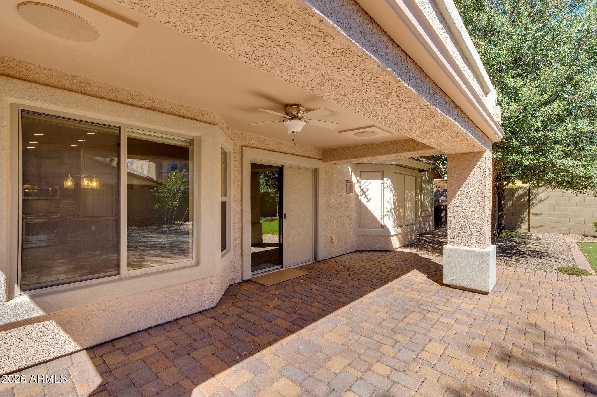 4433 W PHALEN Drive
