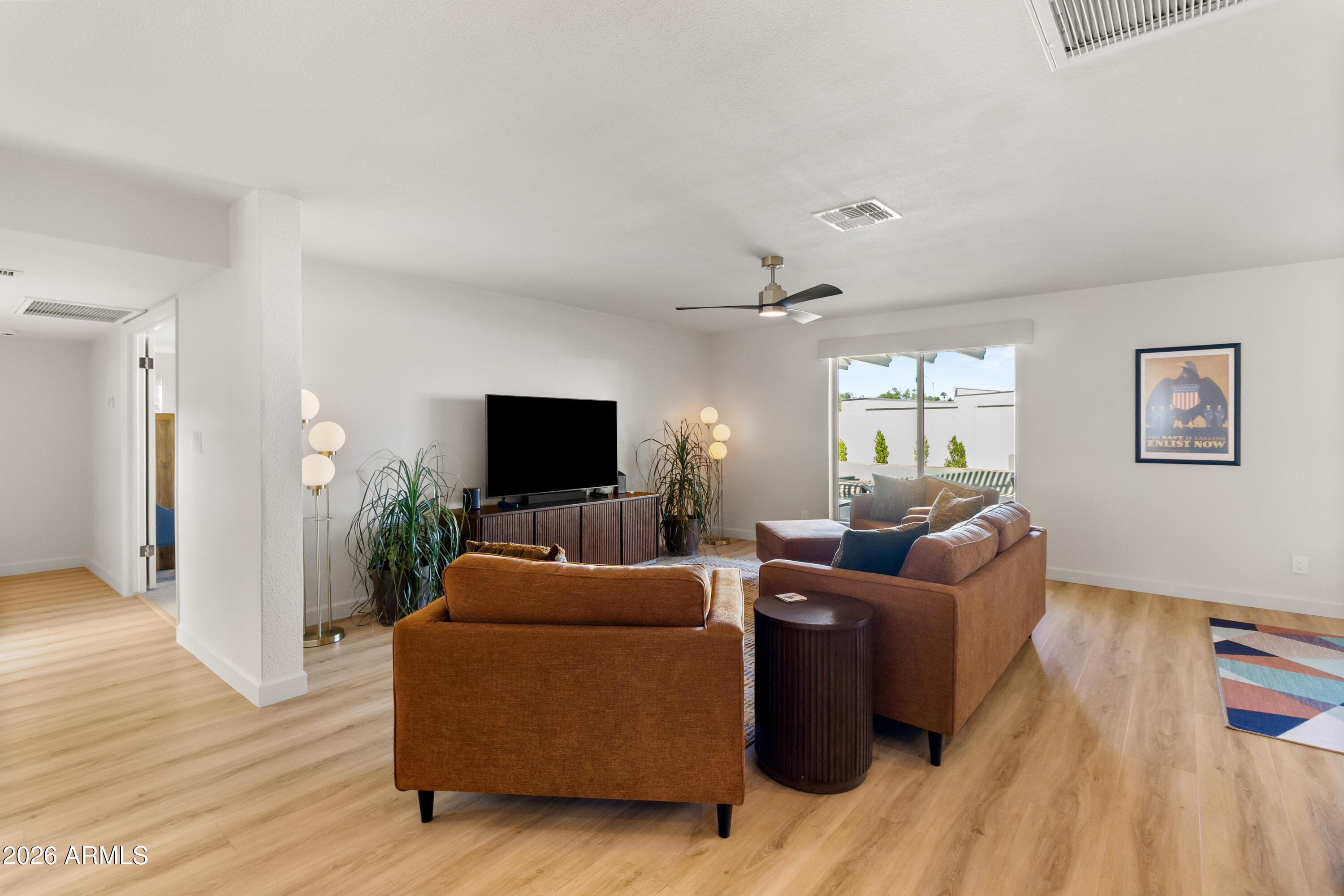 3315 E MALAPAI Drive