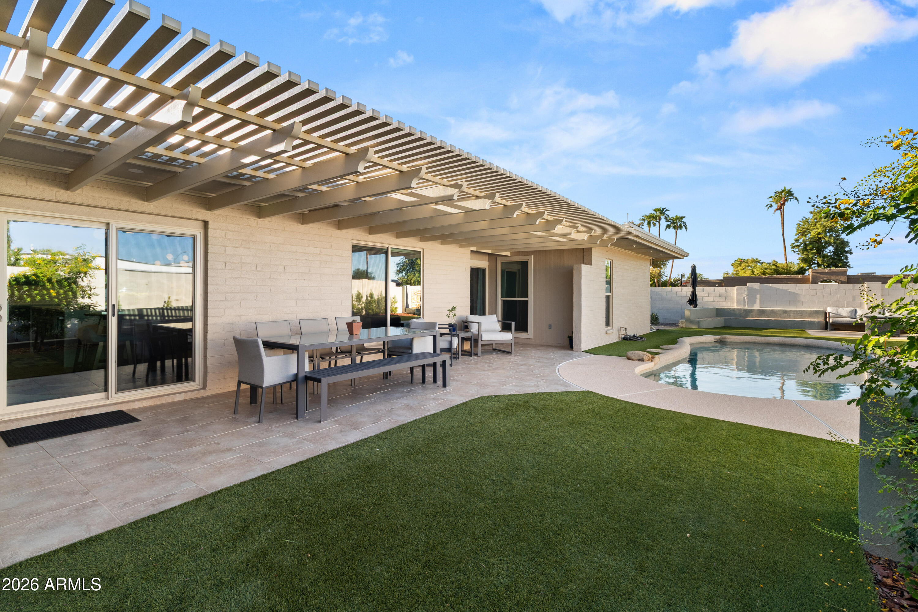 3315 E MALAPAI Drive