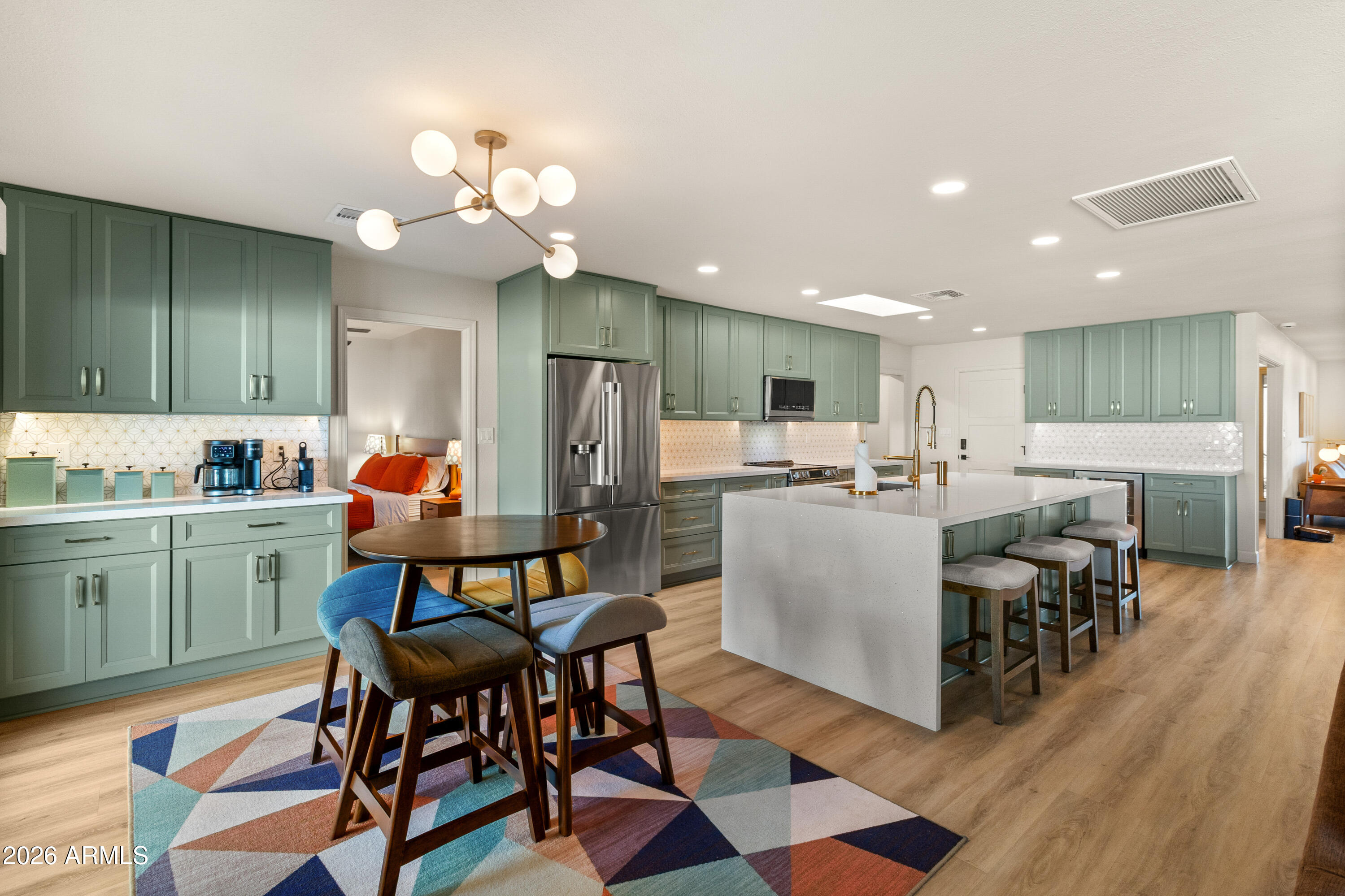 3315 E MALAPAI Drive