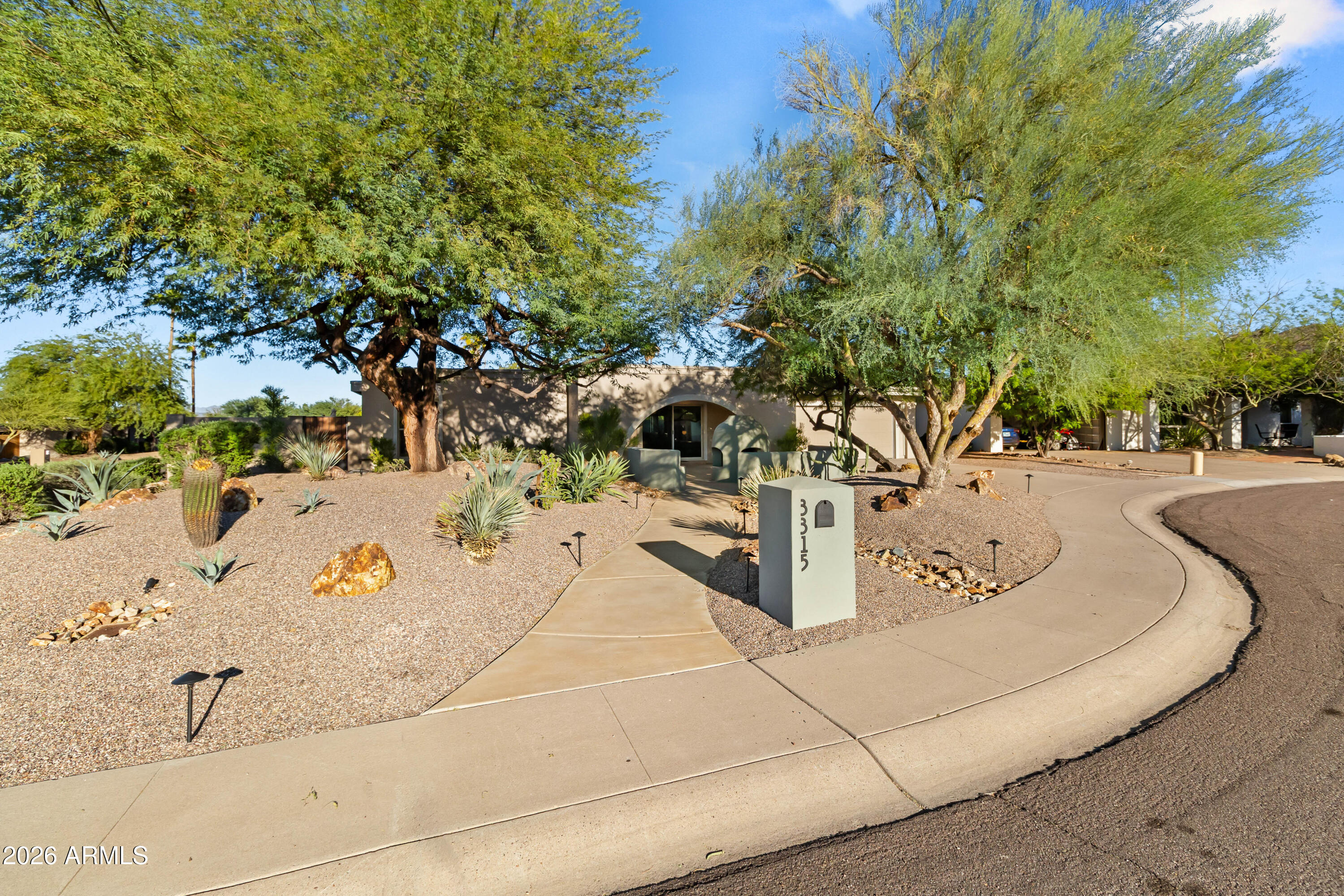 3315 E MALAPAI Drive