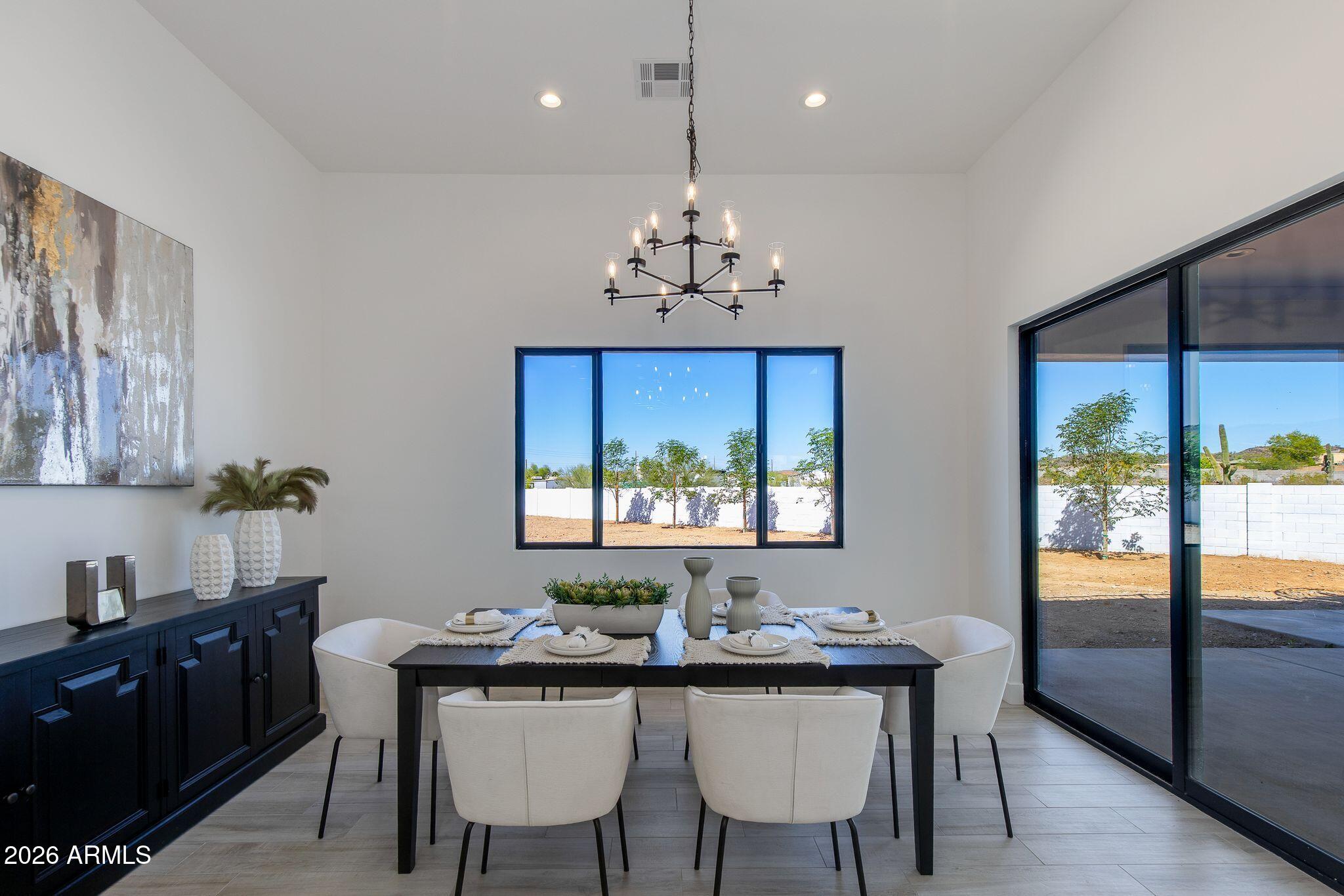 3330 W DESERT DAWN Drive