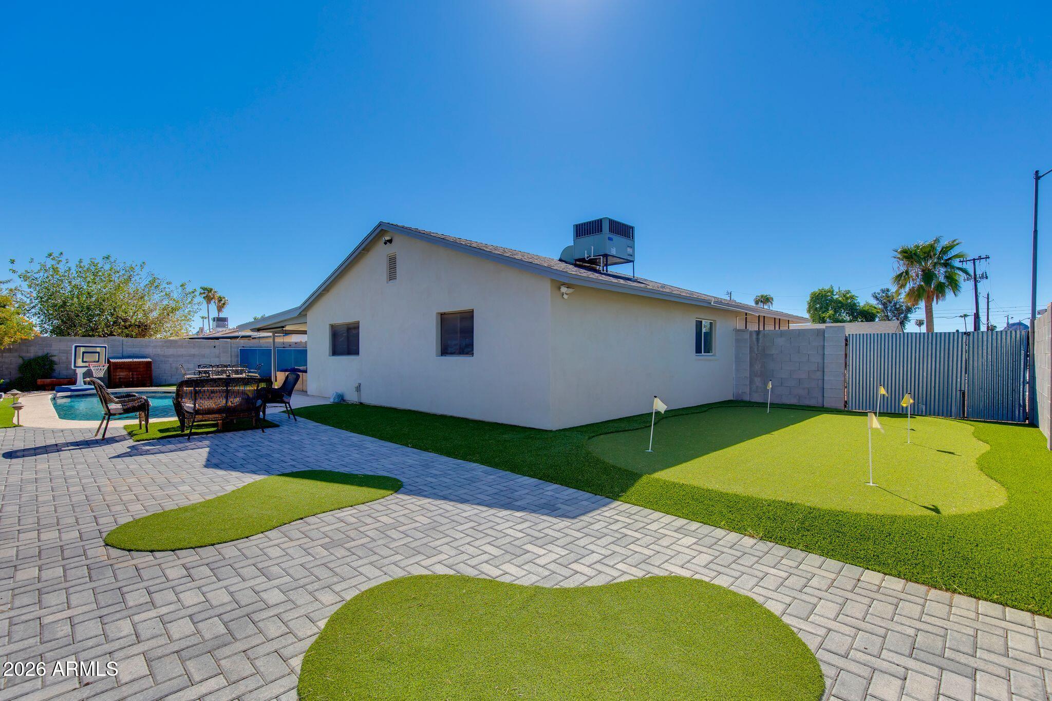 14843 N 36TH Place