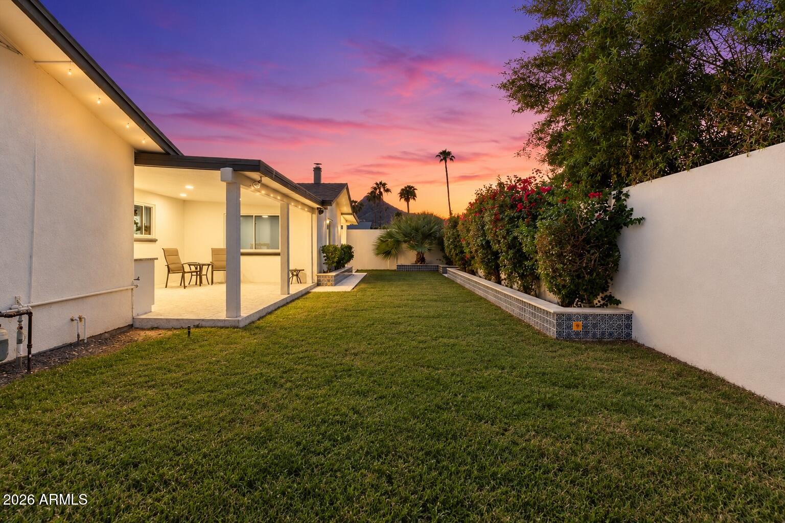 2236 E BLANCHE Drive