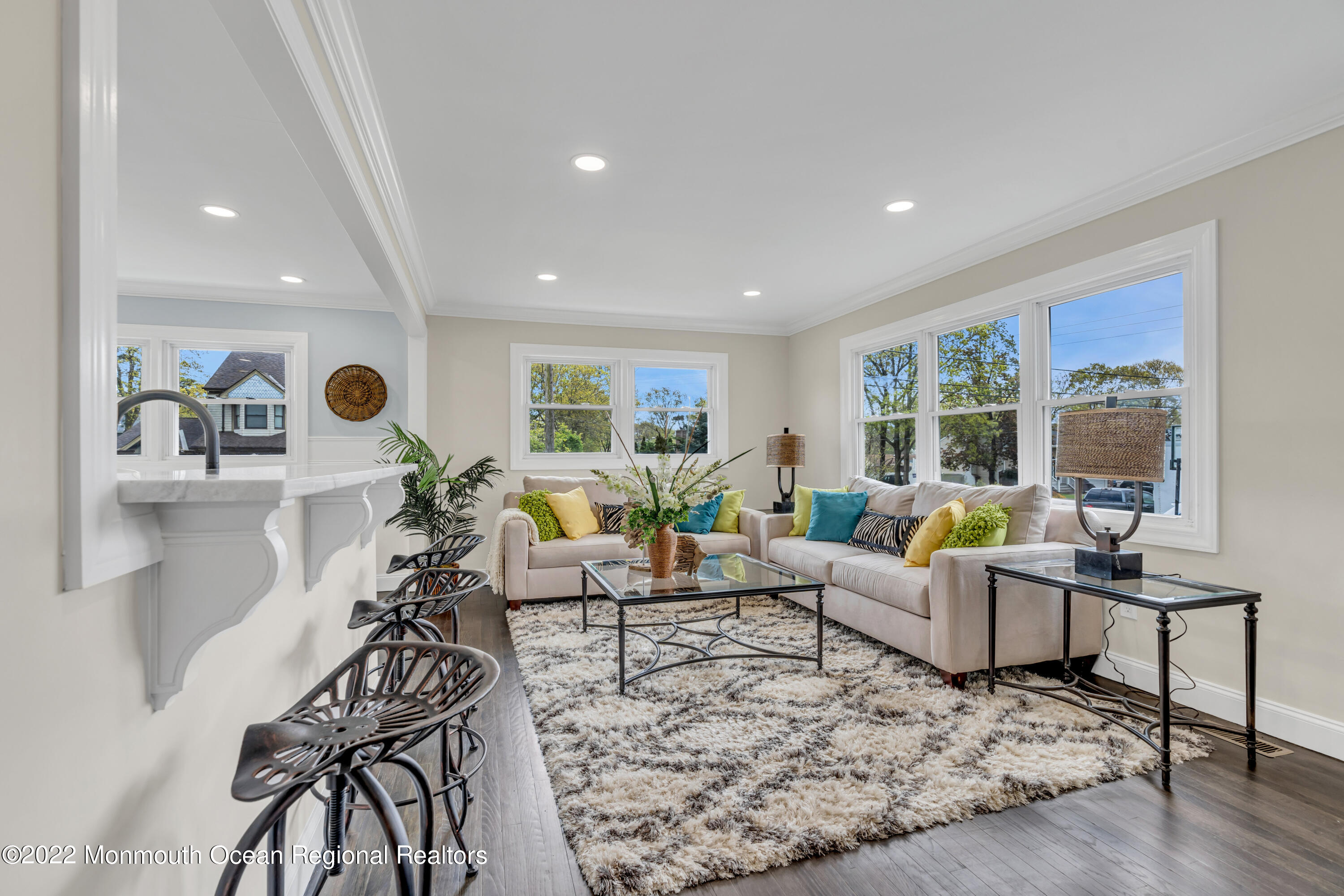 533 Riverwood Avenue