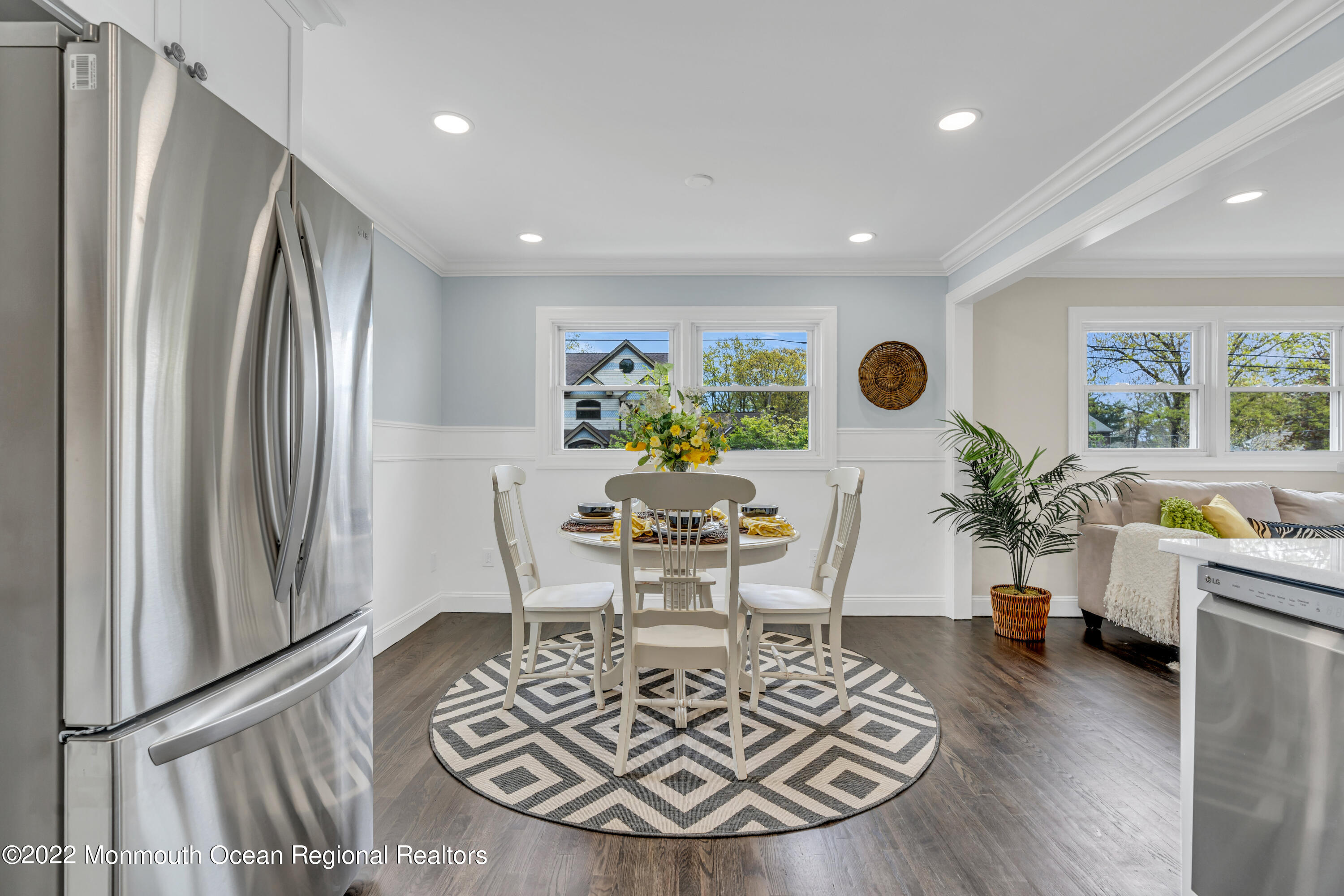 533 Riverwood Avenue