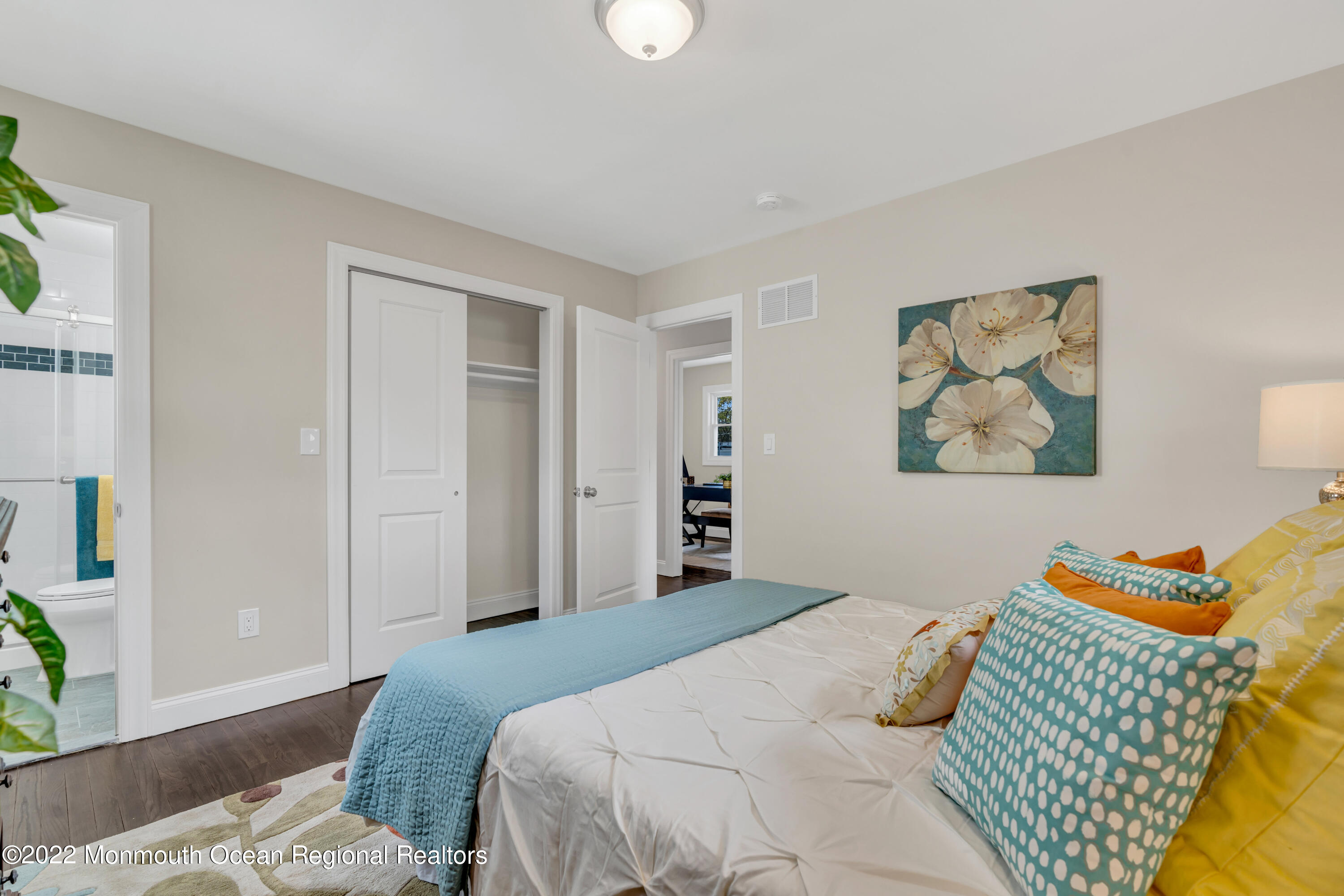 533 Riverwood Avenue