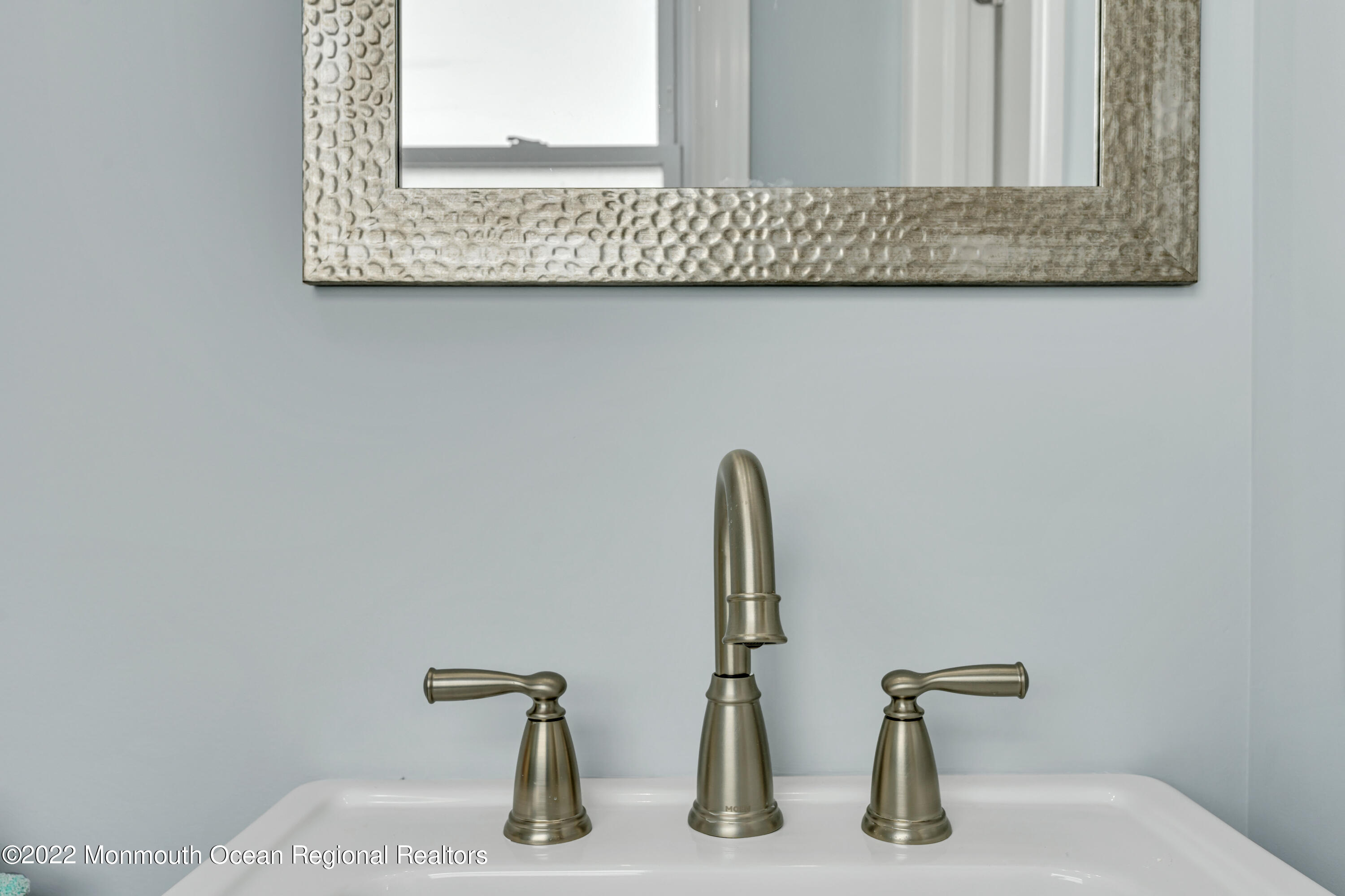 533 Riverwood Avenue