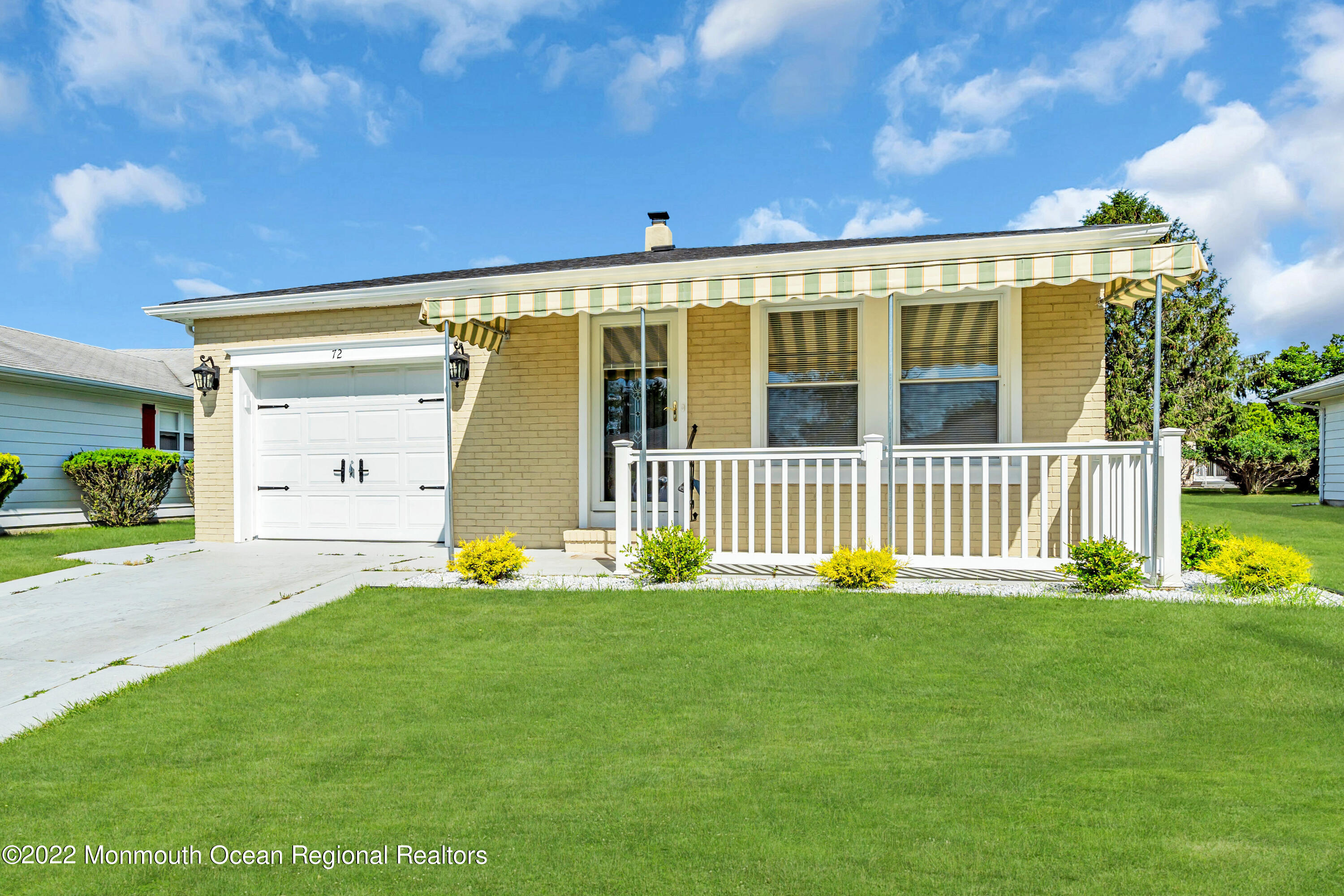 72 Puerto Vallarta Street