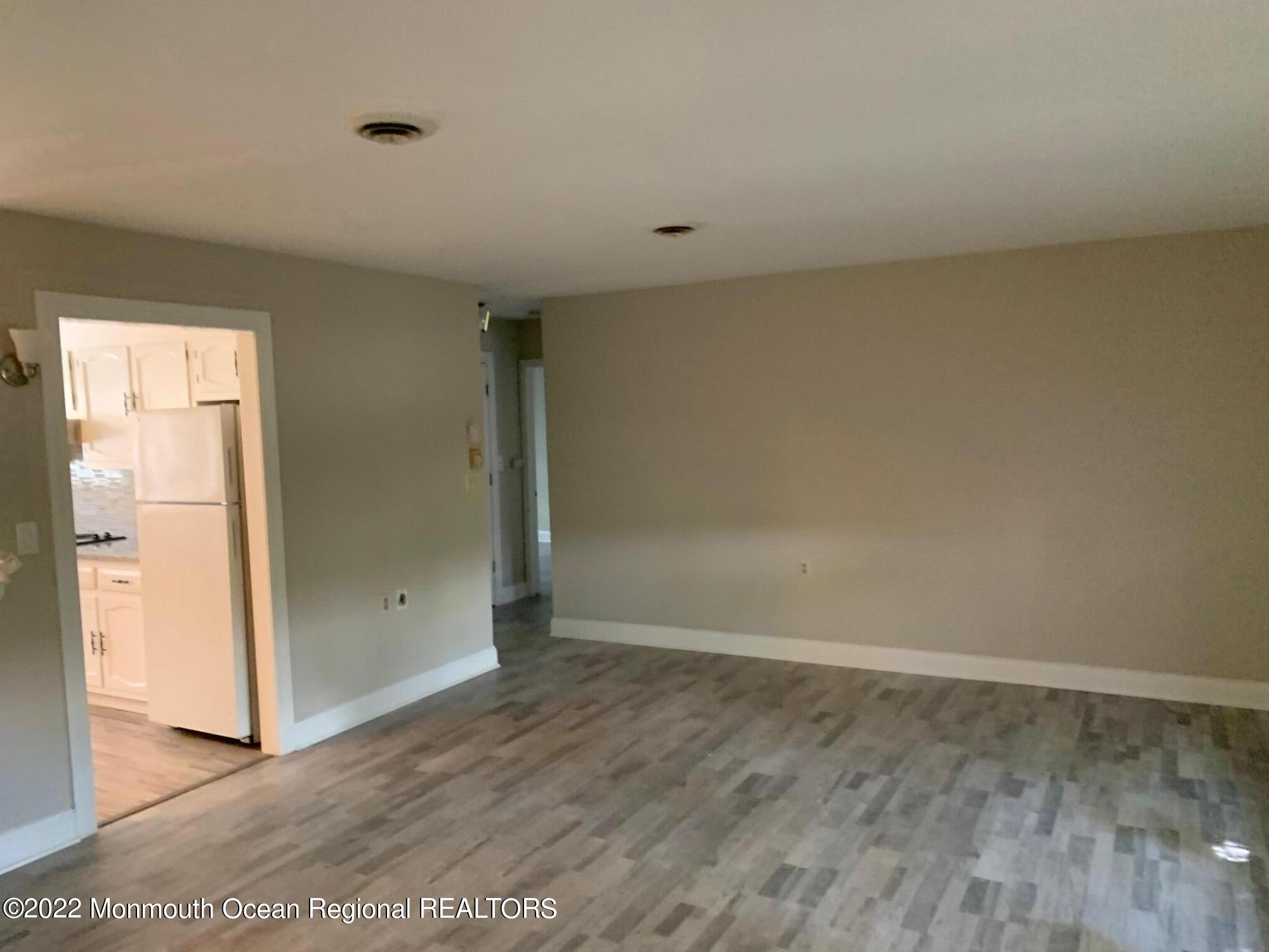 90B Cambridge Circle