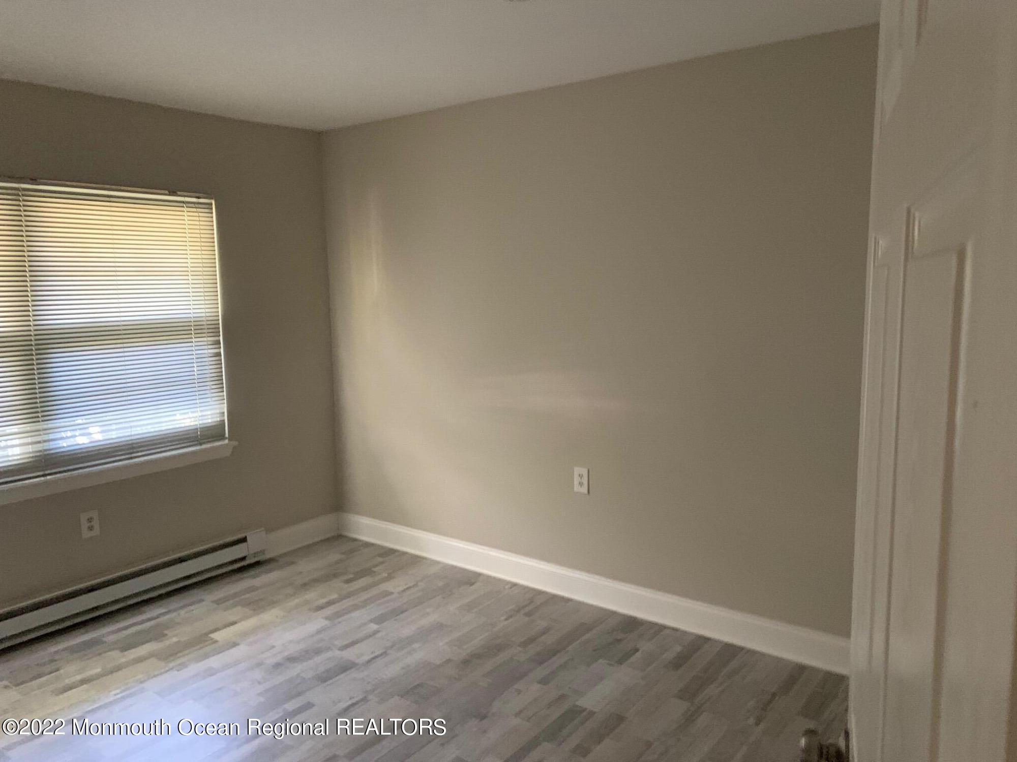 90B Cambridge Circle