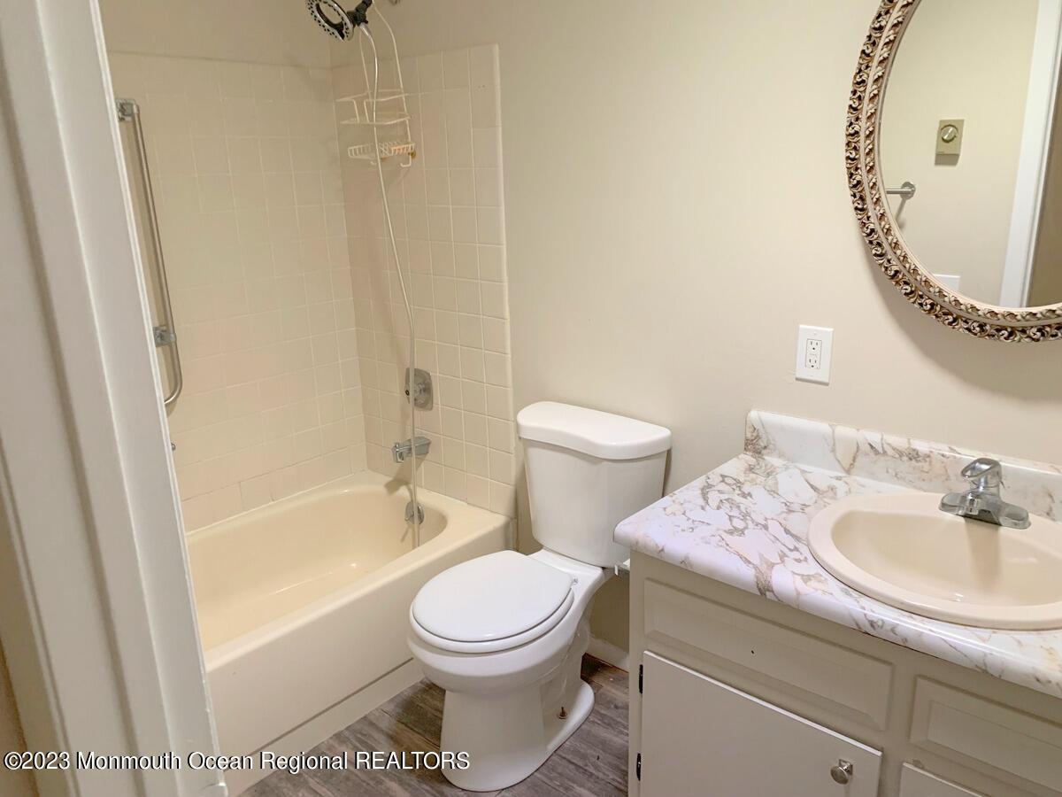 15B Spring Street Unit: 50