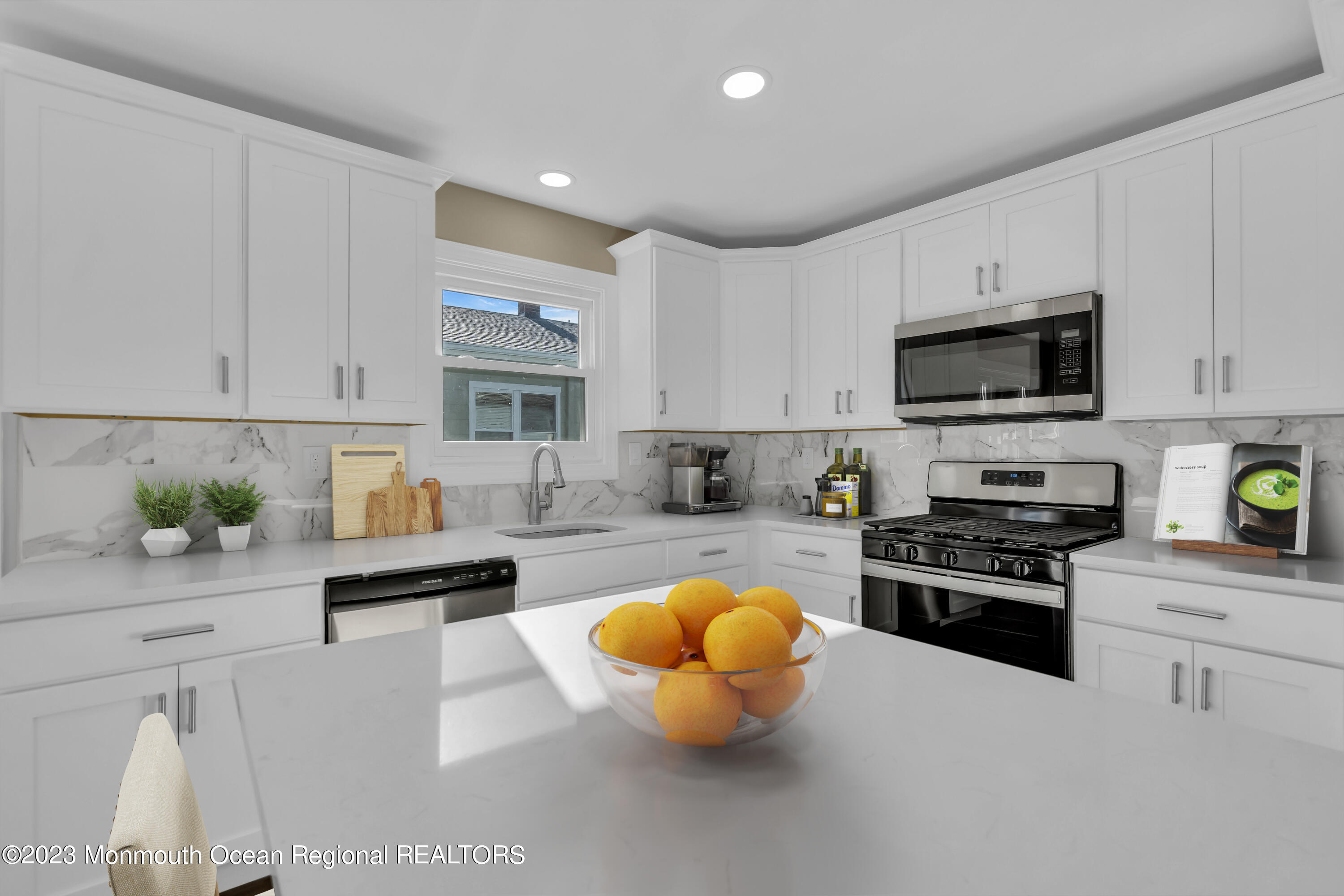 11 Pine Valley Drive