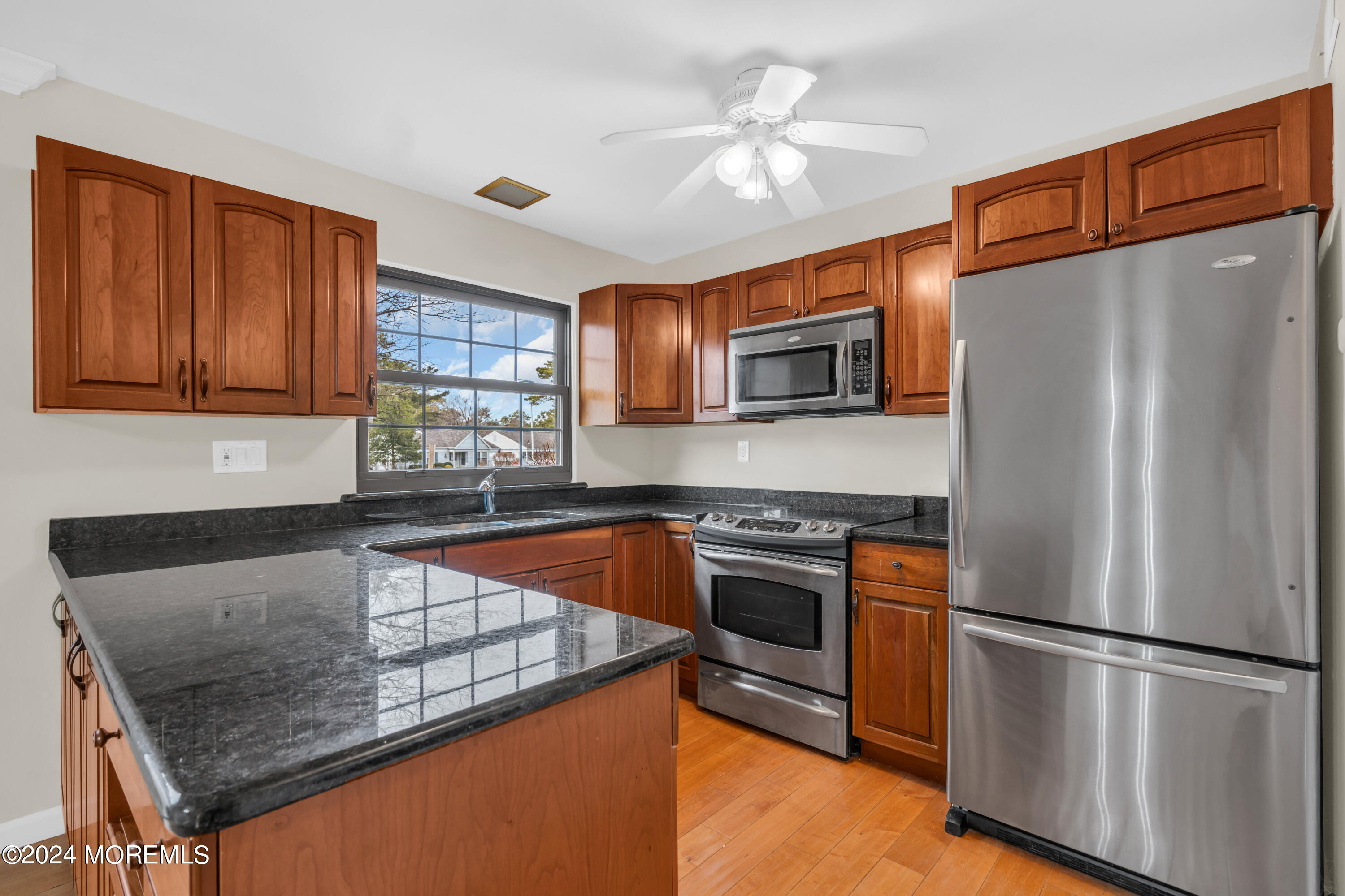 536 Warwick Court, B