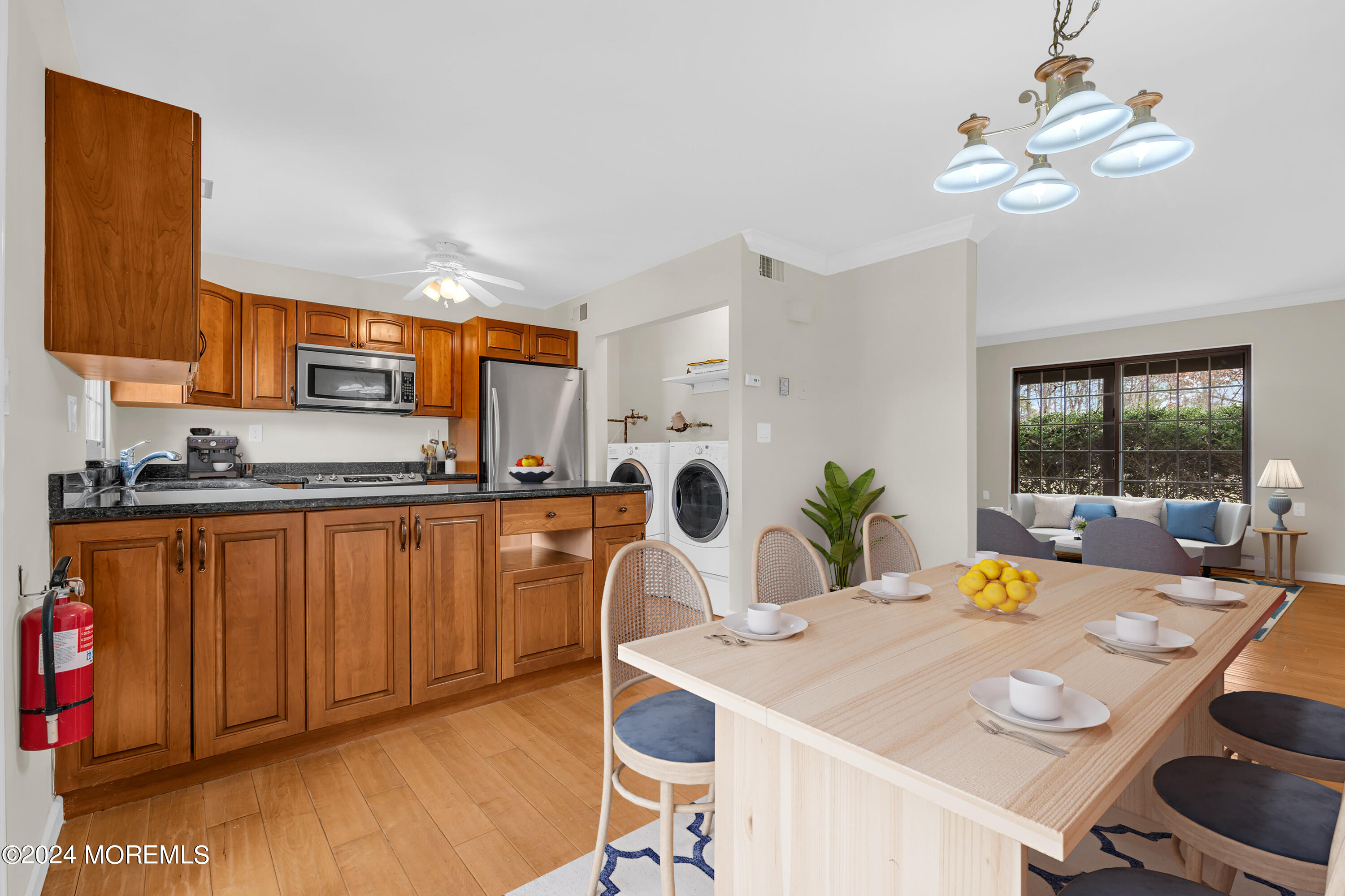 536 Warwick Court, B