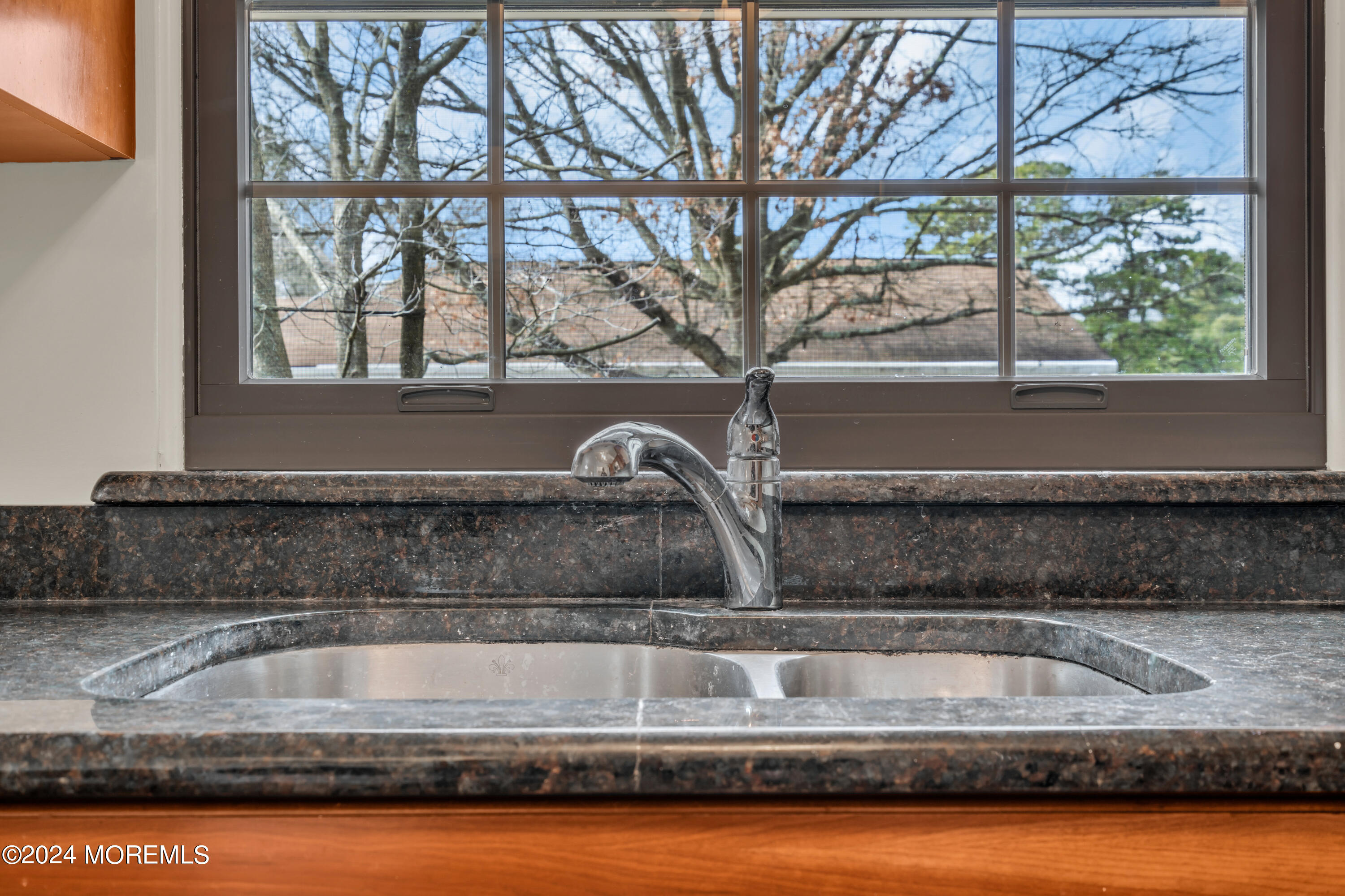 536 Warwick Court, B