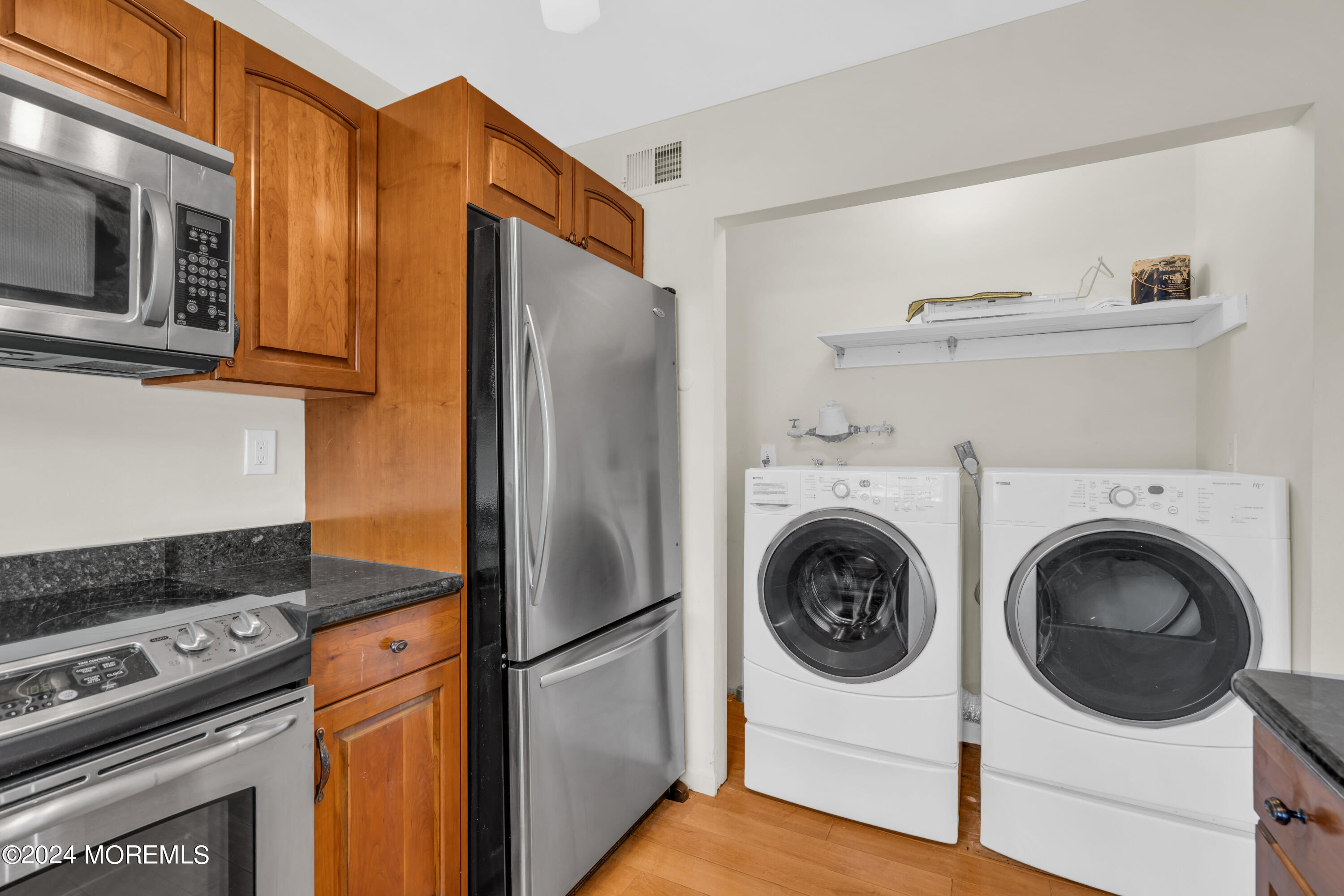 536 Warwick Court, B