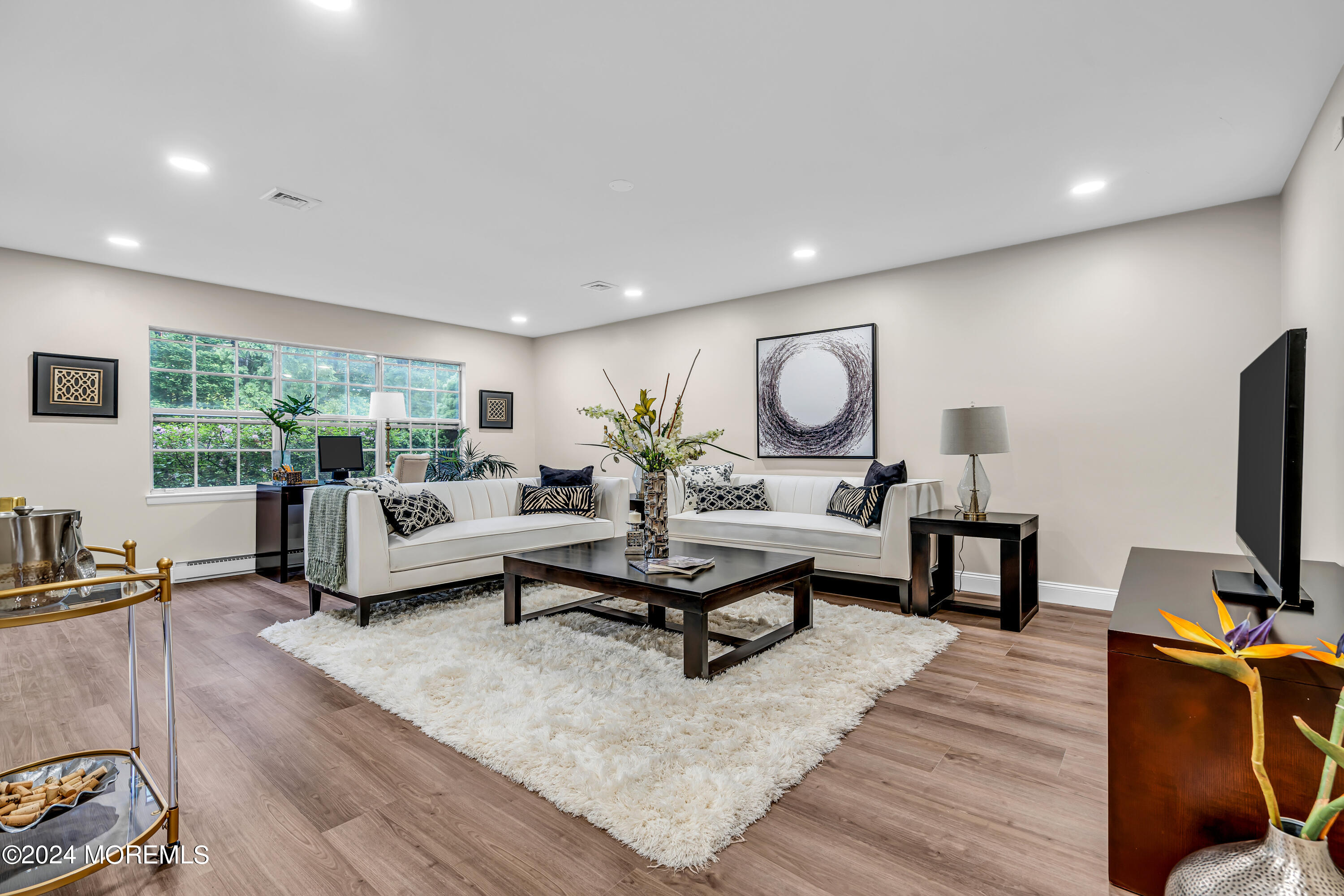 66b Buckingham Drive