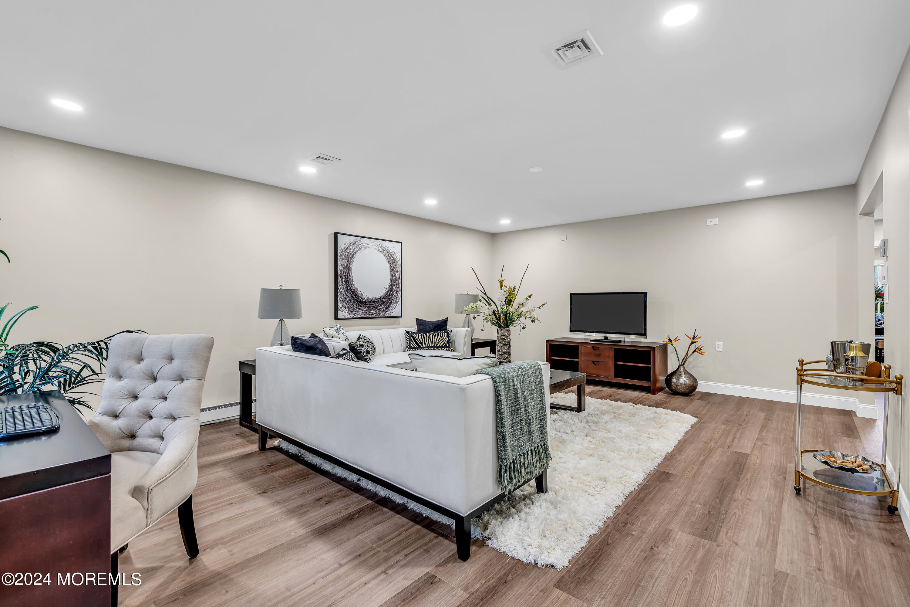 66b Buckingham Drive