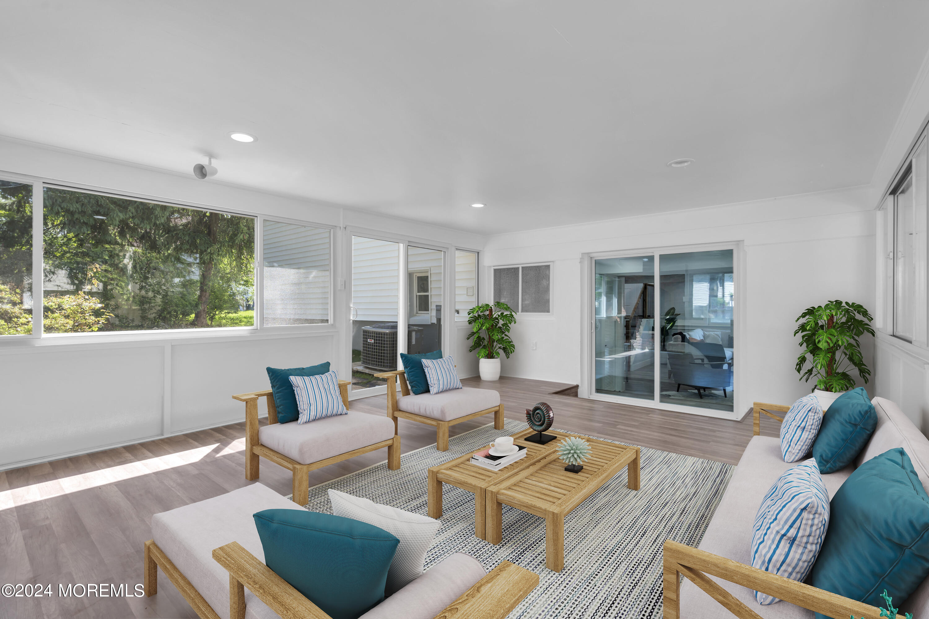 9 E Shadow Lawn Drive