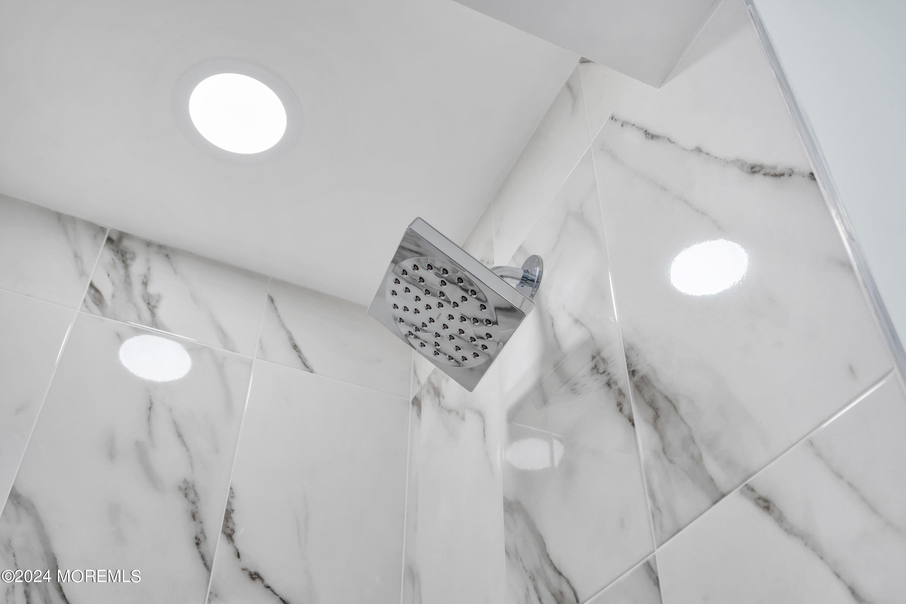 9 E Shadow Lawn Drive