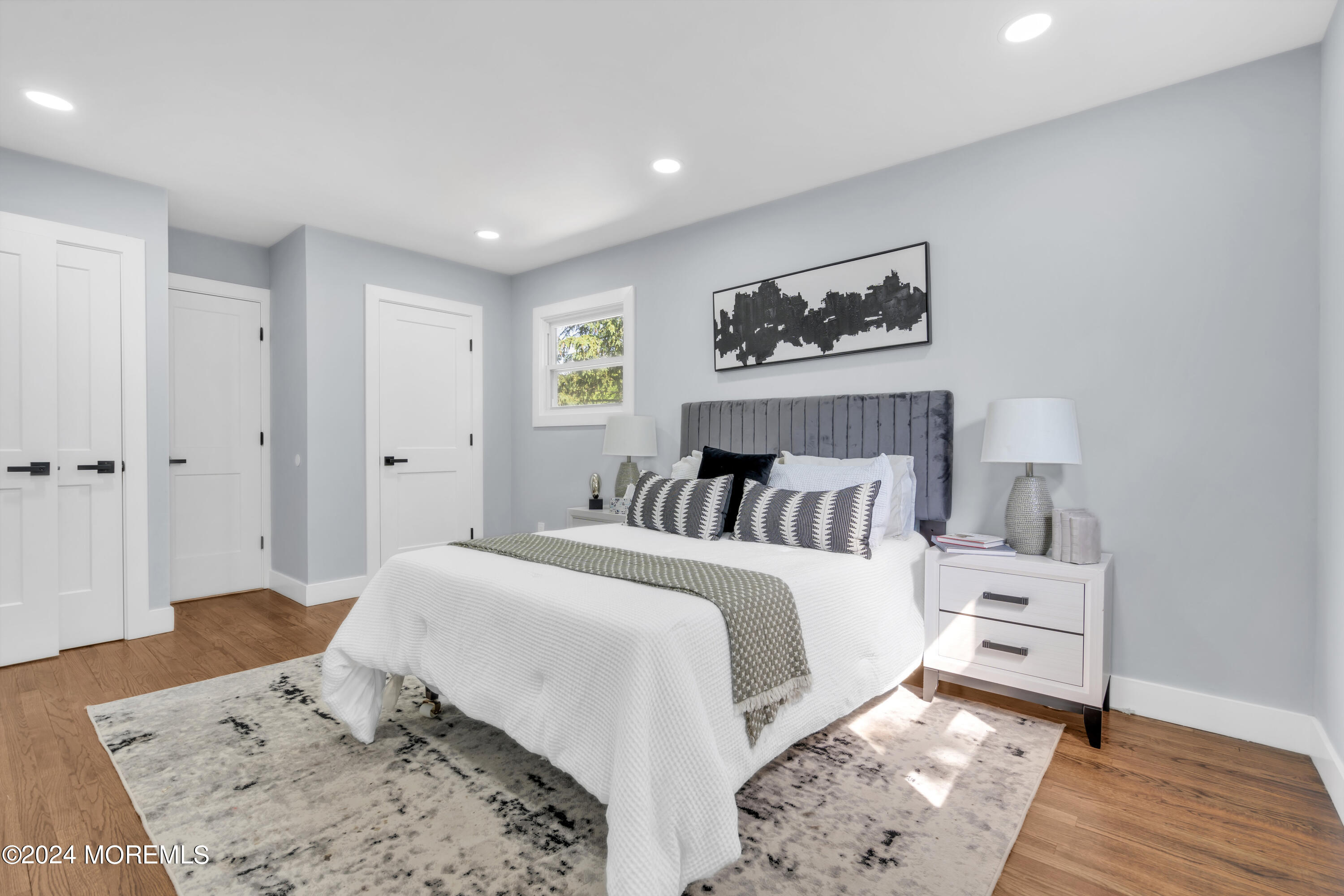 9 E Shadow Lawn Drive