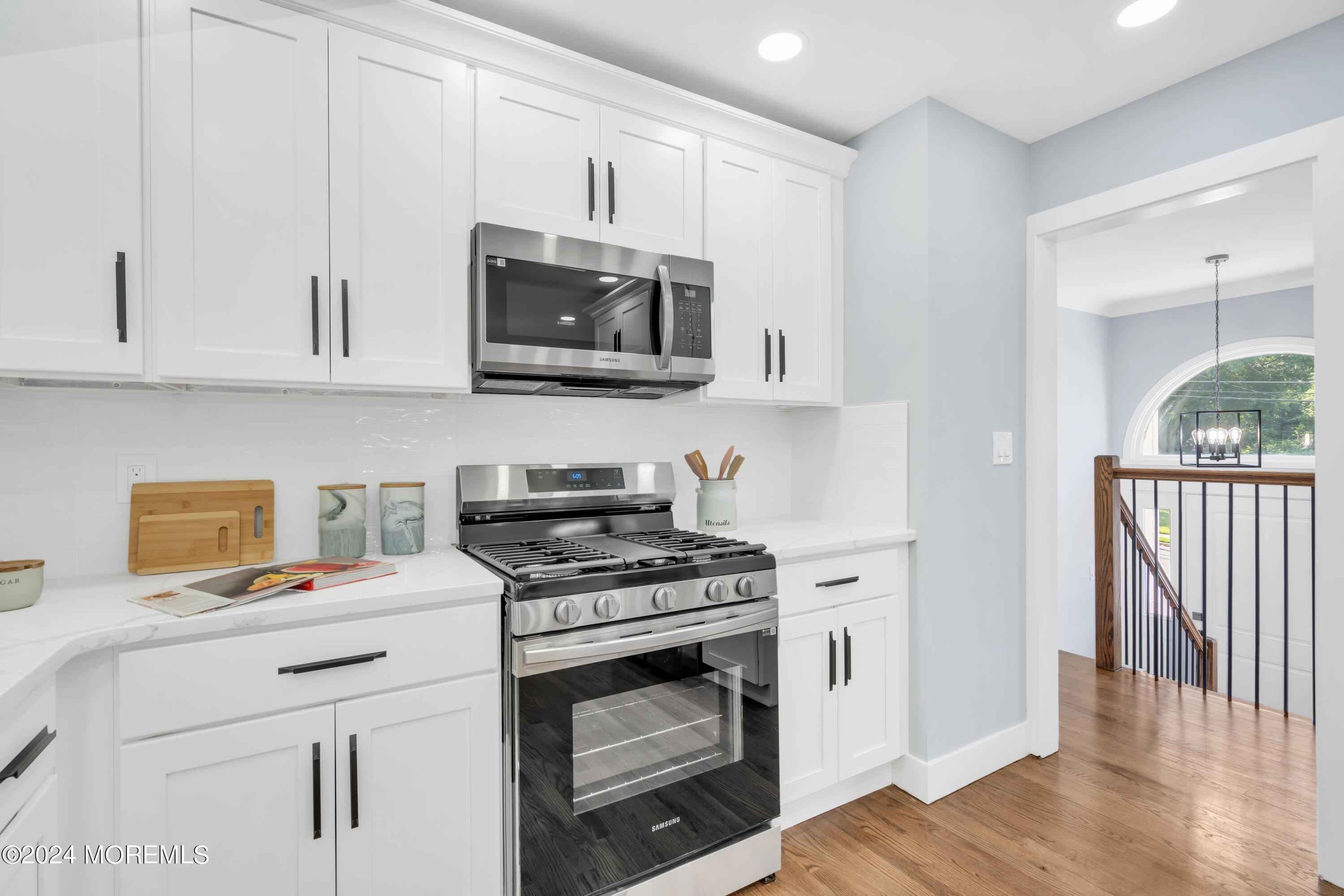 9 E Shadow Lawn Drive