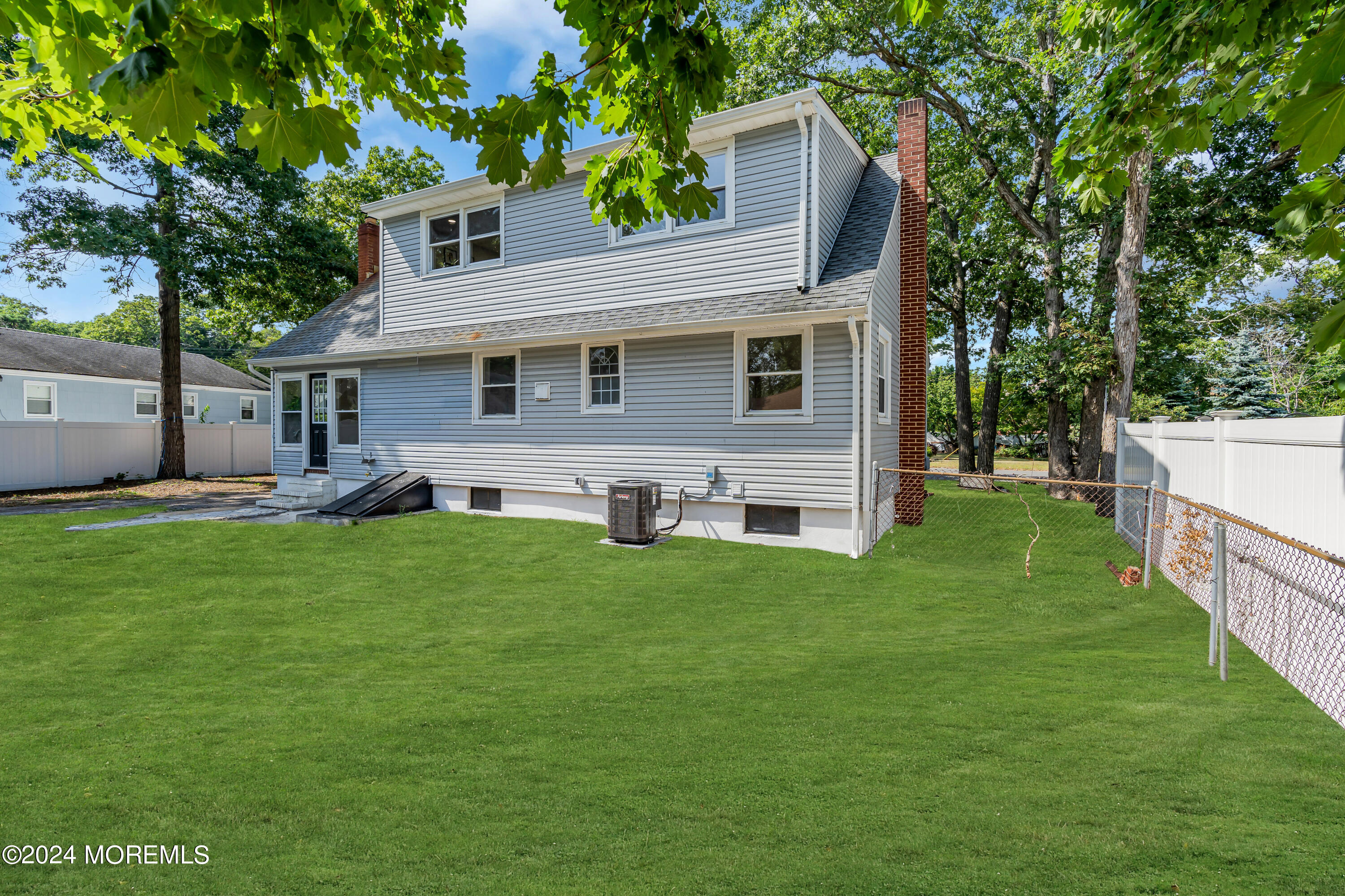 209 Lower Lake Drive