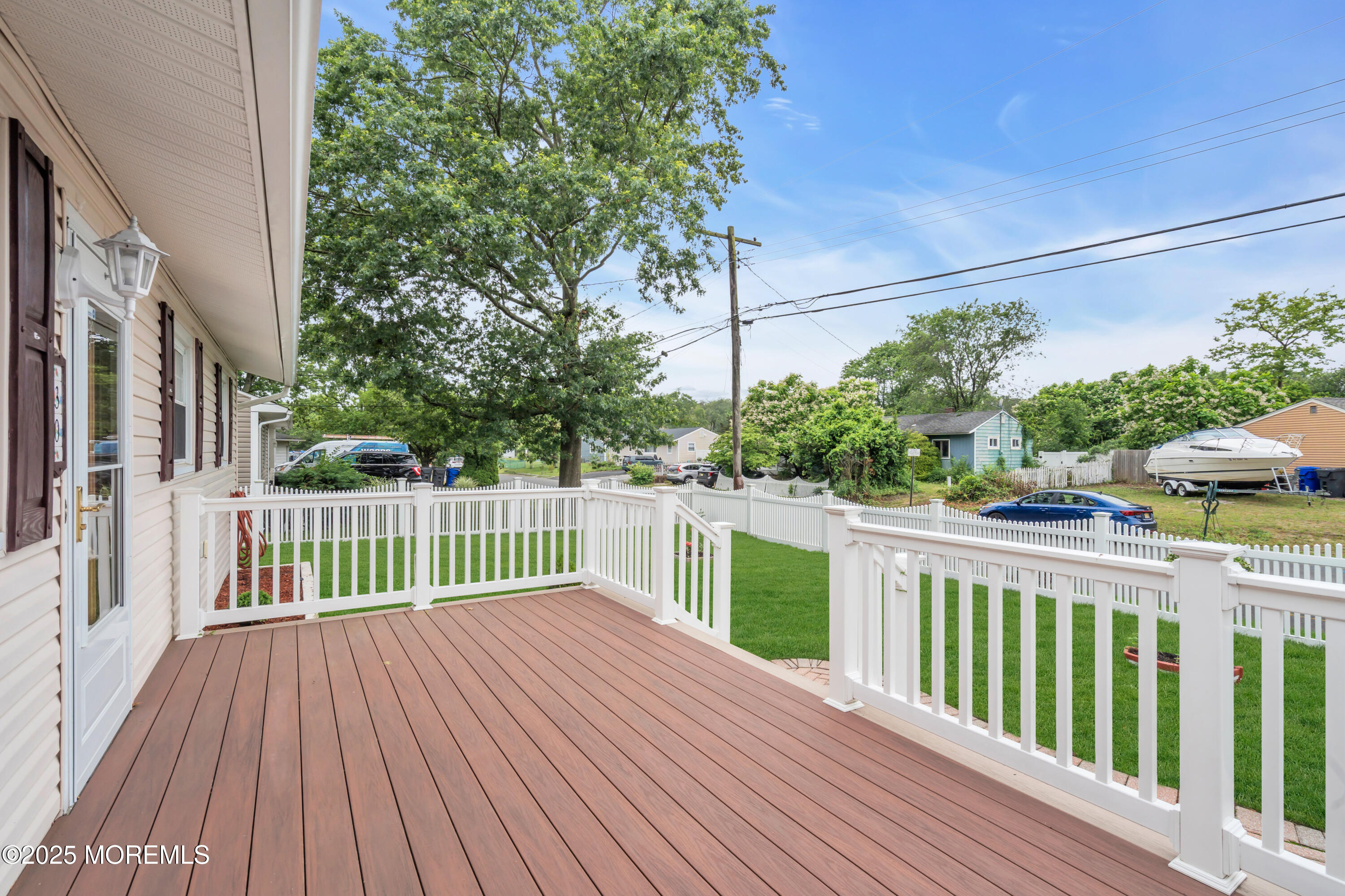 30 N Maplewood Drive