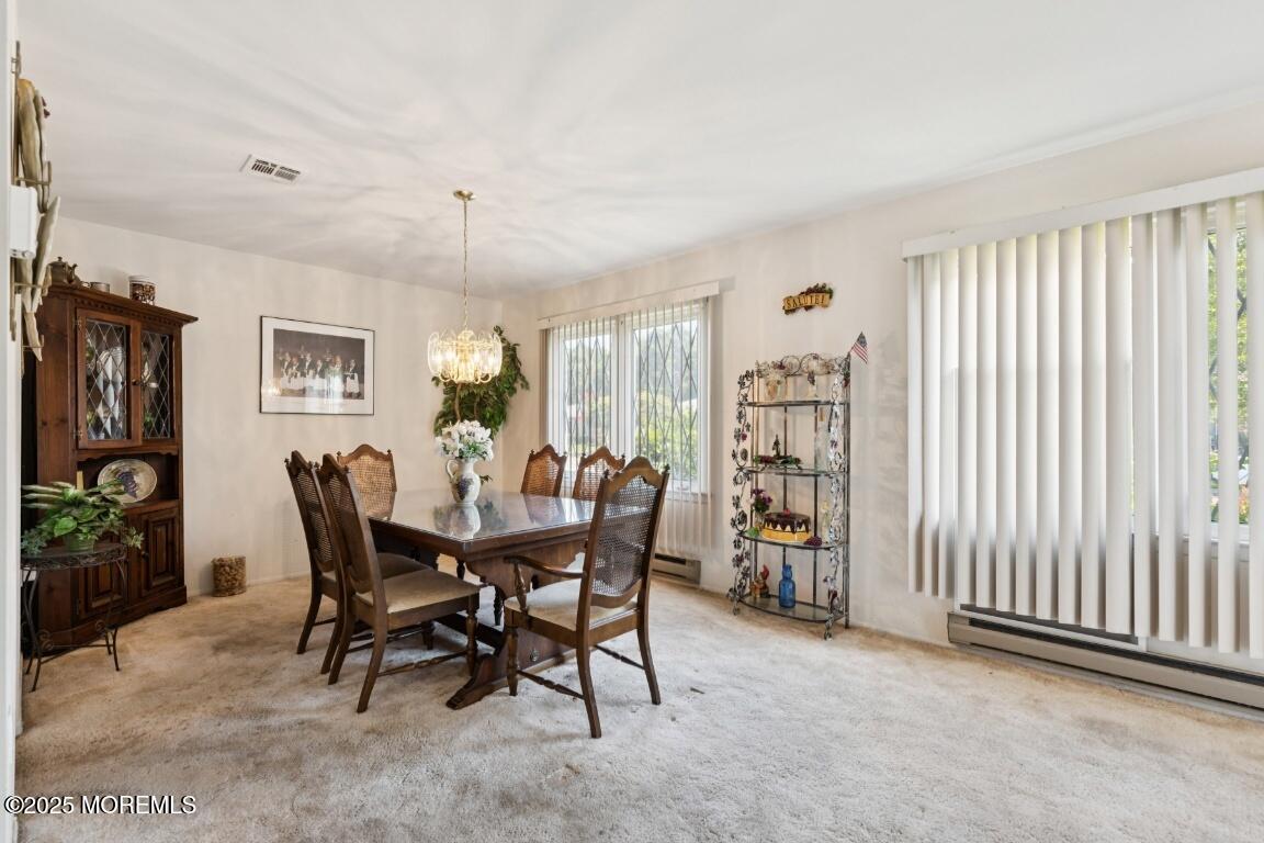 18 Meadowbrook Road, Brick