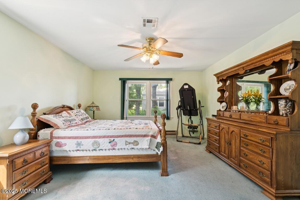 18 Meadowbrook Road, Brick